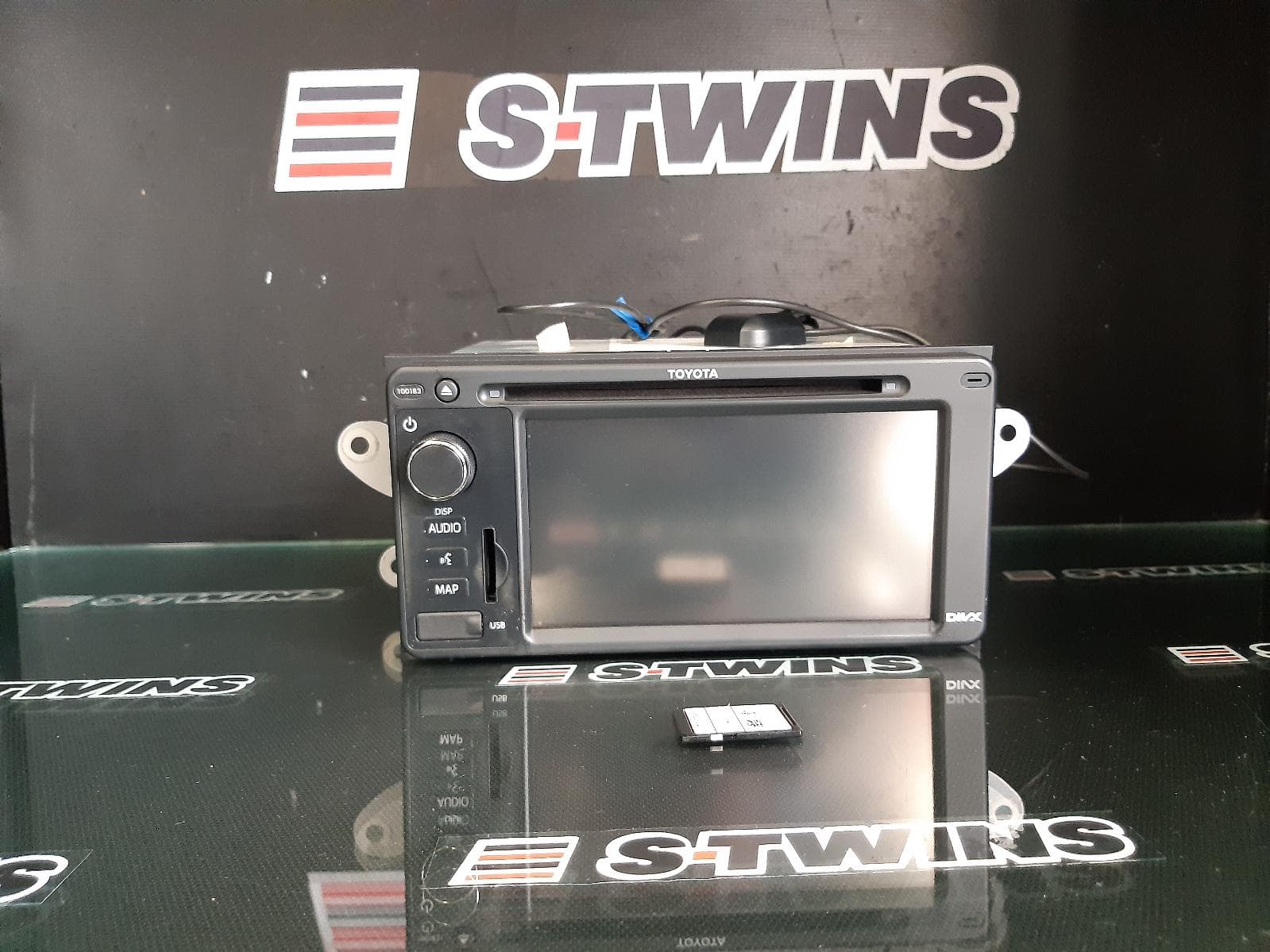 Used auto part listing image: 2015 TOYOTA 86 RADIO/CD/MP3/SAT NAV ASSY, ZN6, GTS, 04/12-10/16 0000154201