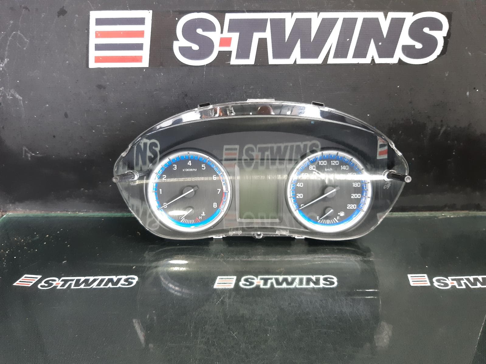 Used auto part listing image: 2014 SUZUKI S-CROSS INSTRUMENTCLUSTER AUTO T/M, JY, 09/13-05/22 0000363789