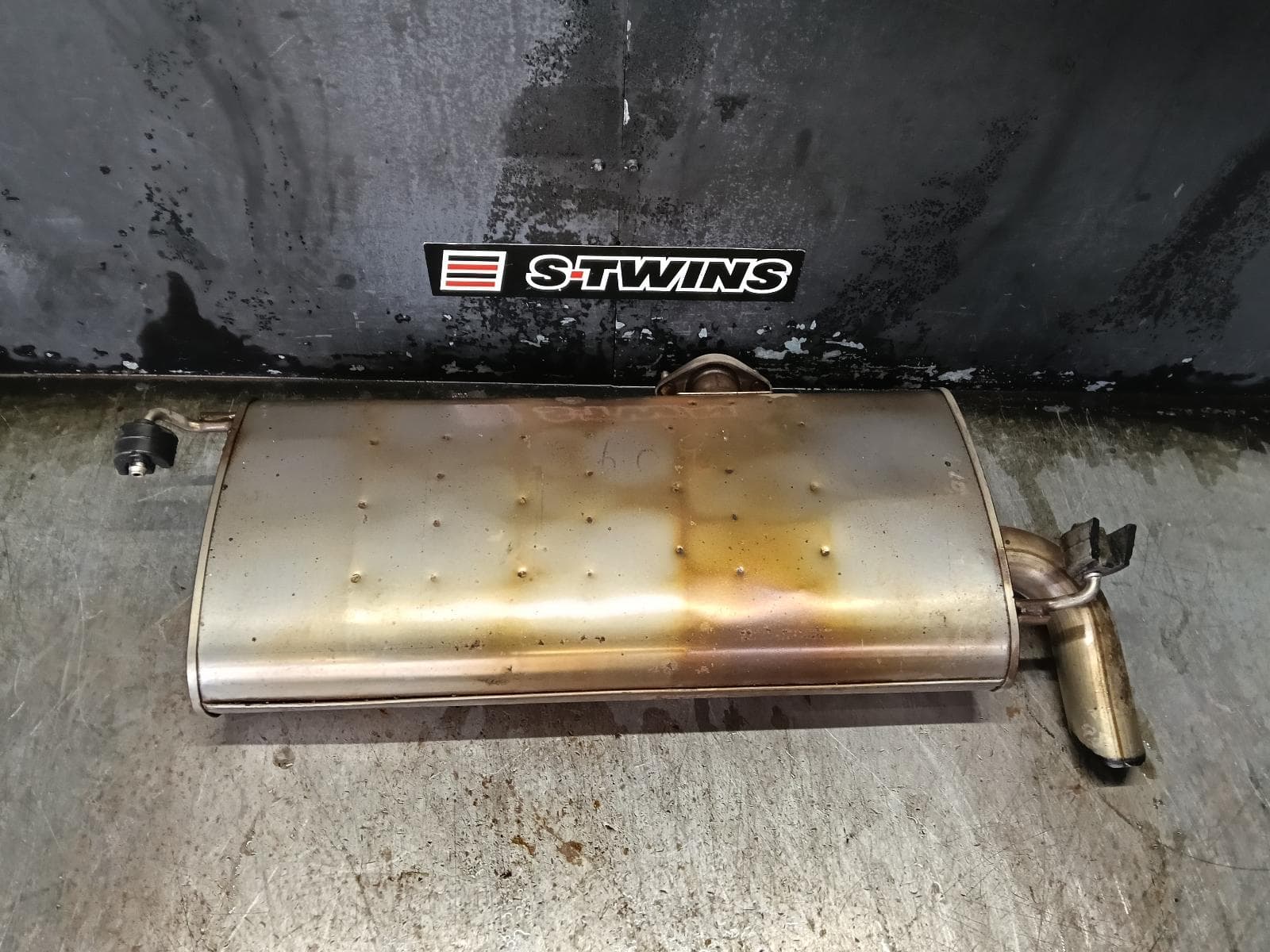 Used auto part listing image: 2017 HYUNDAI TUCSON MUFFLER TL, SINGLE EXHAUST, 06/15-01/21 0000396194