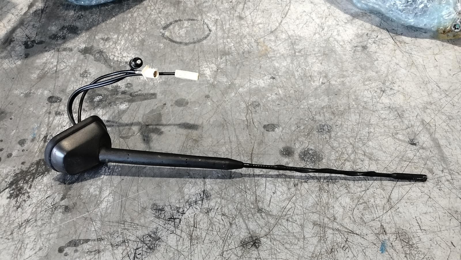 Used auto part listing image: 2015 MITSUBISHI ASX ANTENNA XA-XD, 05/10-12/24 0000393809