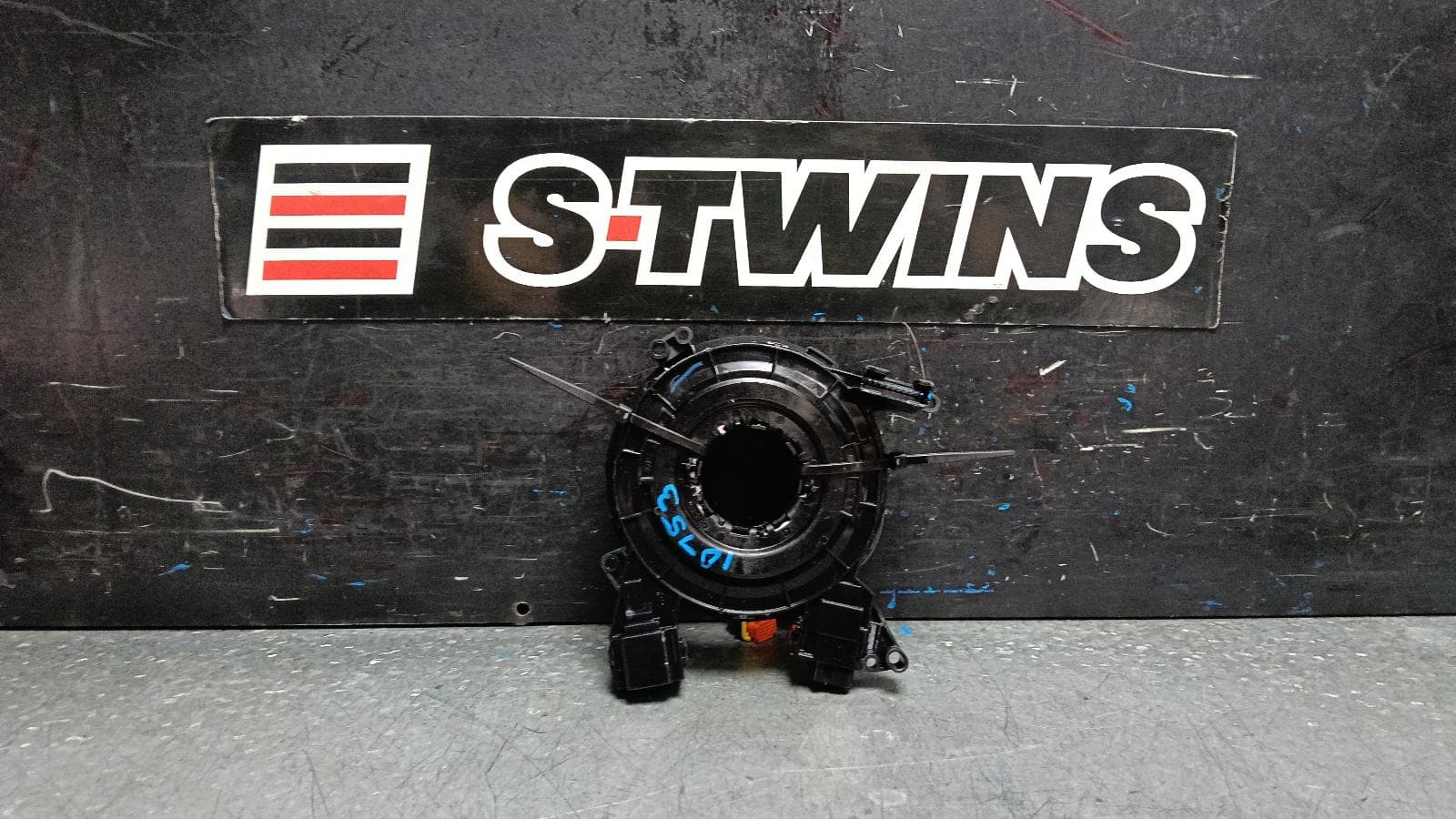 Used auto part listing image: 2019 FORD ENDURA CLOCKSPRING, CA, 09/18-06/20 0000400000