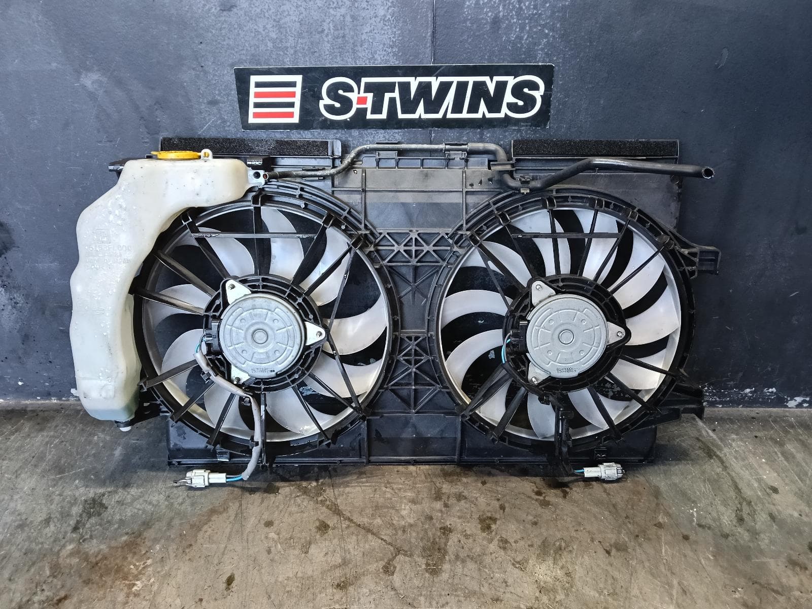 Used auto part listing image: 2018 SUBARU IMPREZA FAN G5, DUAL FAN ASSY, PETROL, 2.0, FB20, 09/16-09/23 0000396576