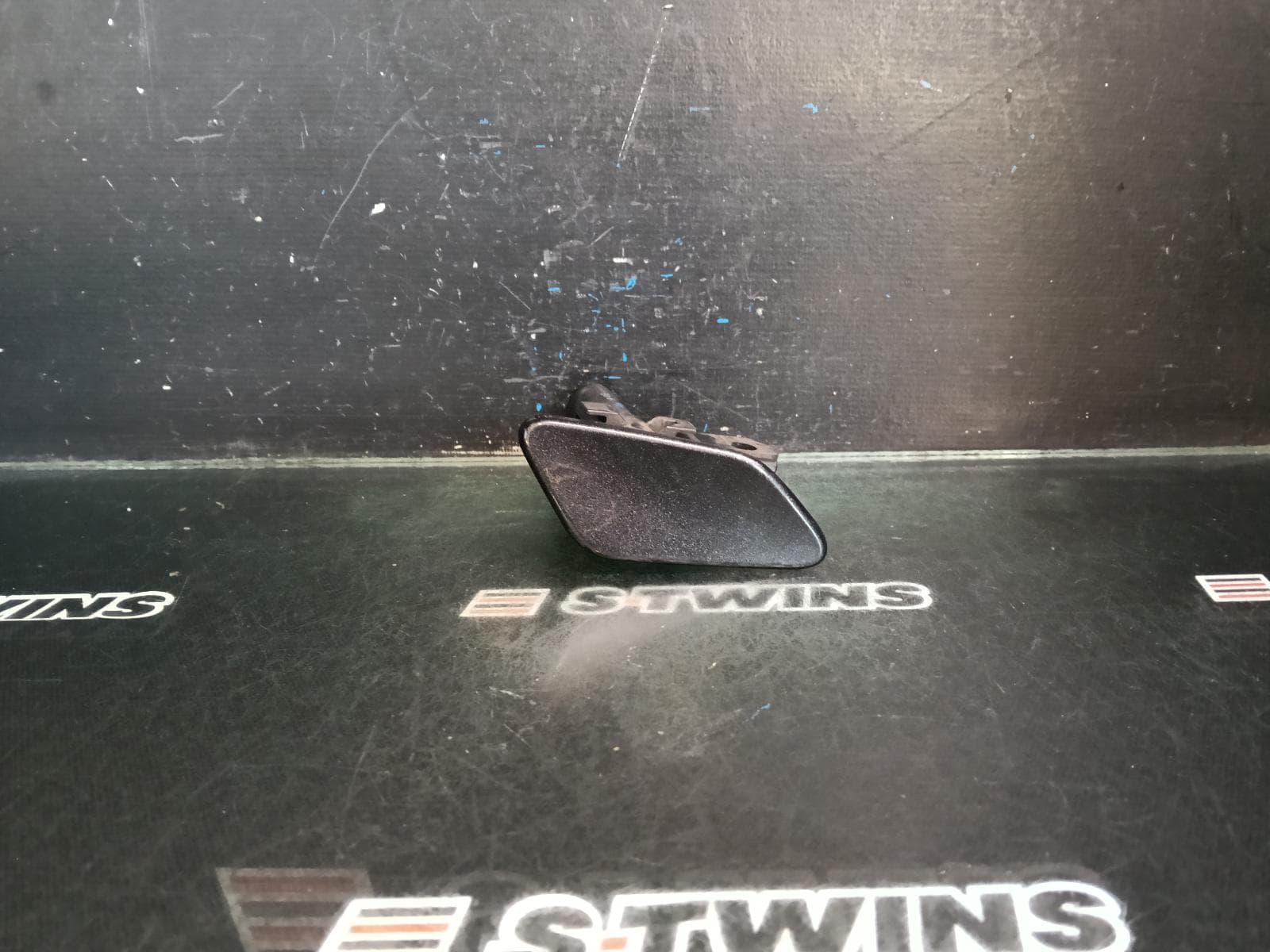 Used auto part listing image: 2018 SUBARU IMPREZA WASHER JET G5, 09/16-09/23 0000396578