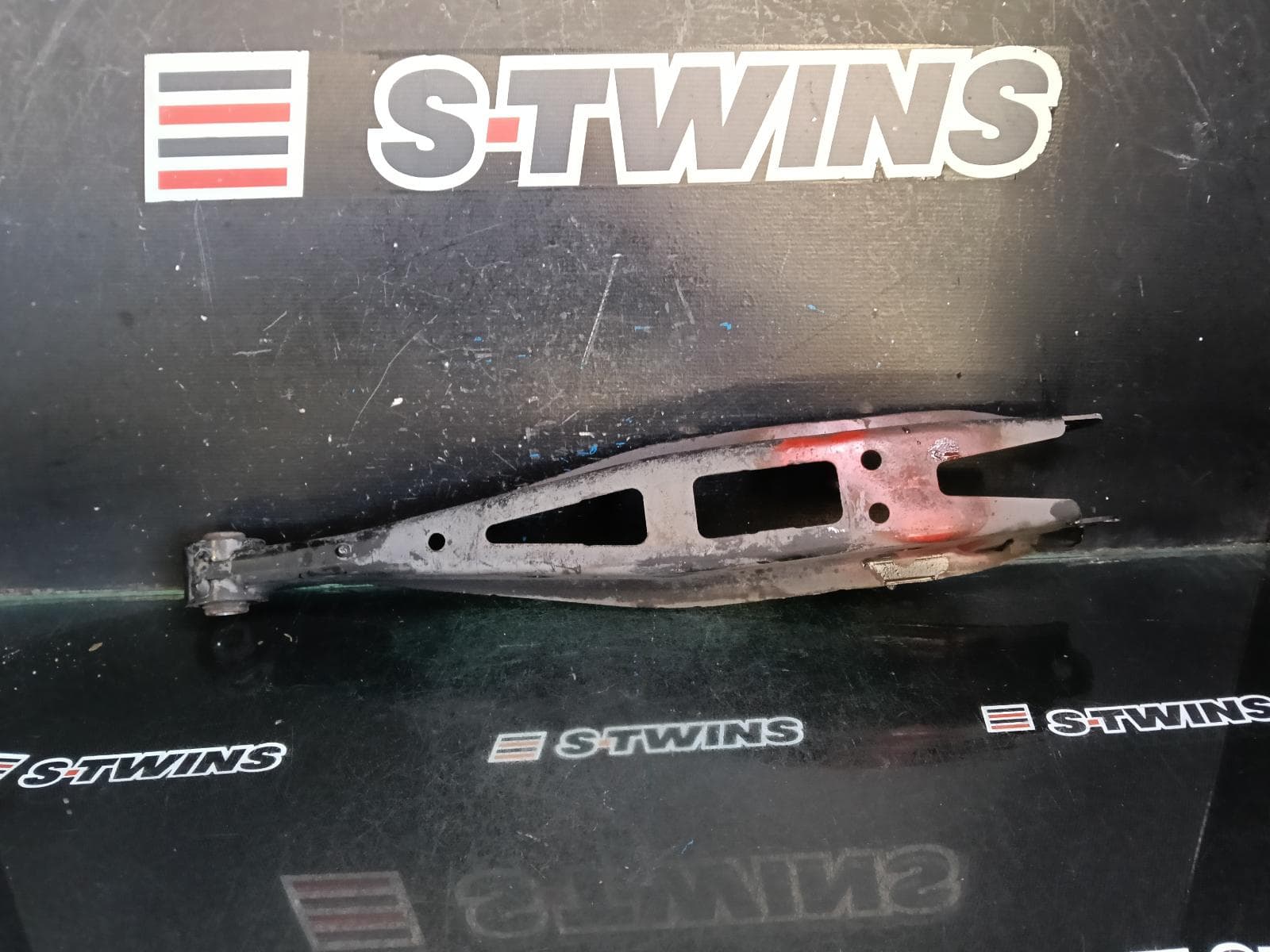 Used auto part listing image: 2018 SUBARU IMPREZA LEFT REAR TRAILING ARM LOWER CONTROL ARM-REAR, 2.0, G5, 09/16-09/23 0000396596