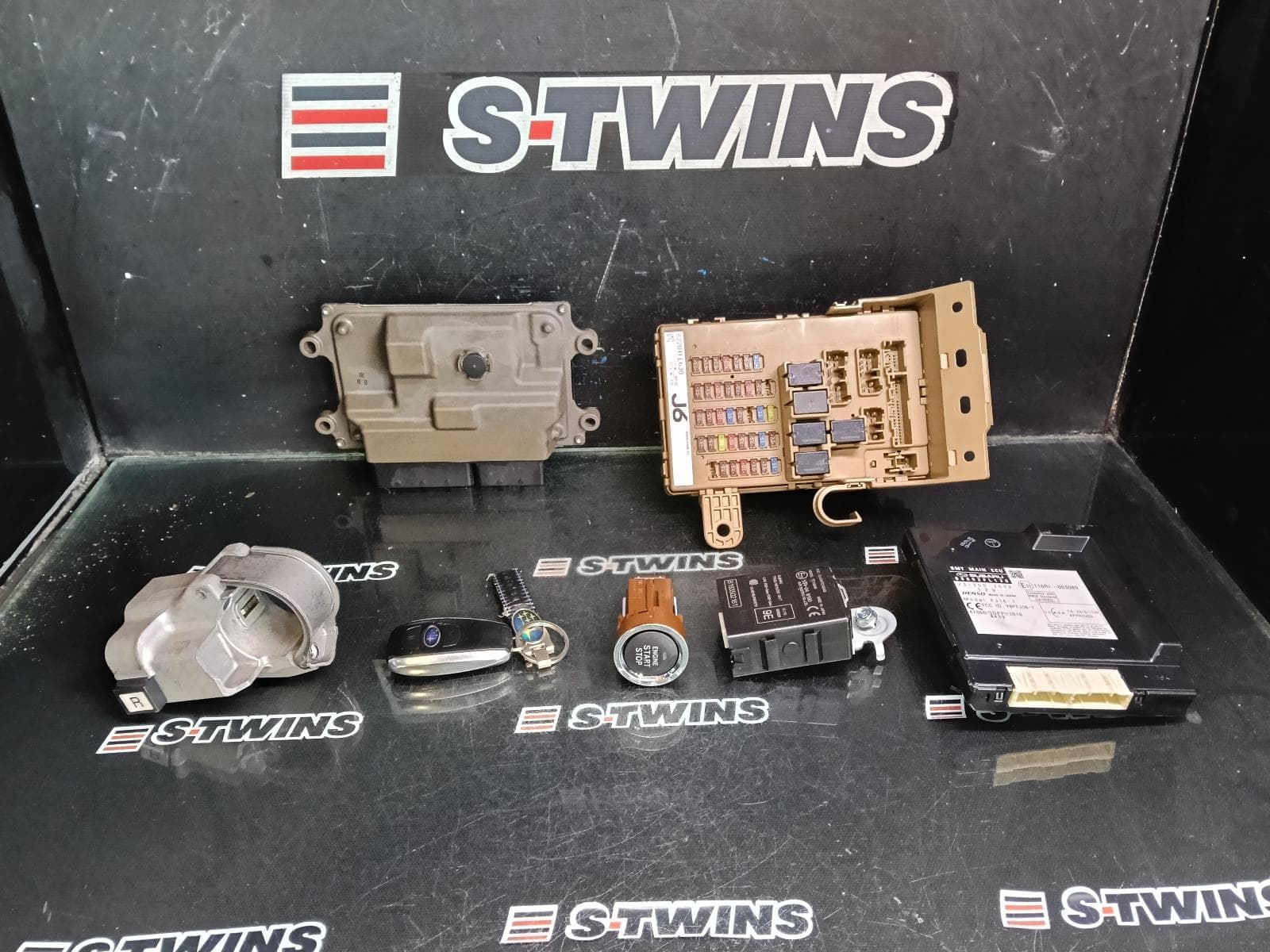 Used auto part listing image: 2018 SUBARU IMPREZA ENGINE ECU, 2.0, PETROL, FB20, AUTO T/M, SEC SET (ECU/IMM/READER/KEY), G5, 09/16-09/23 0000396599