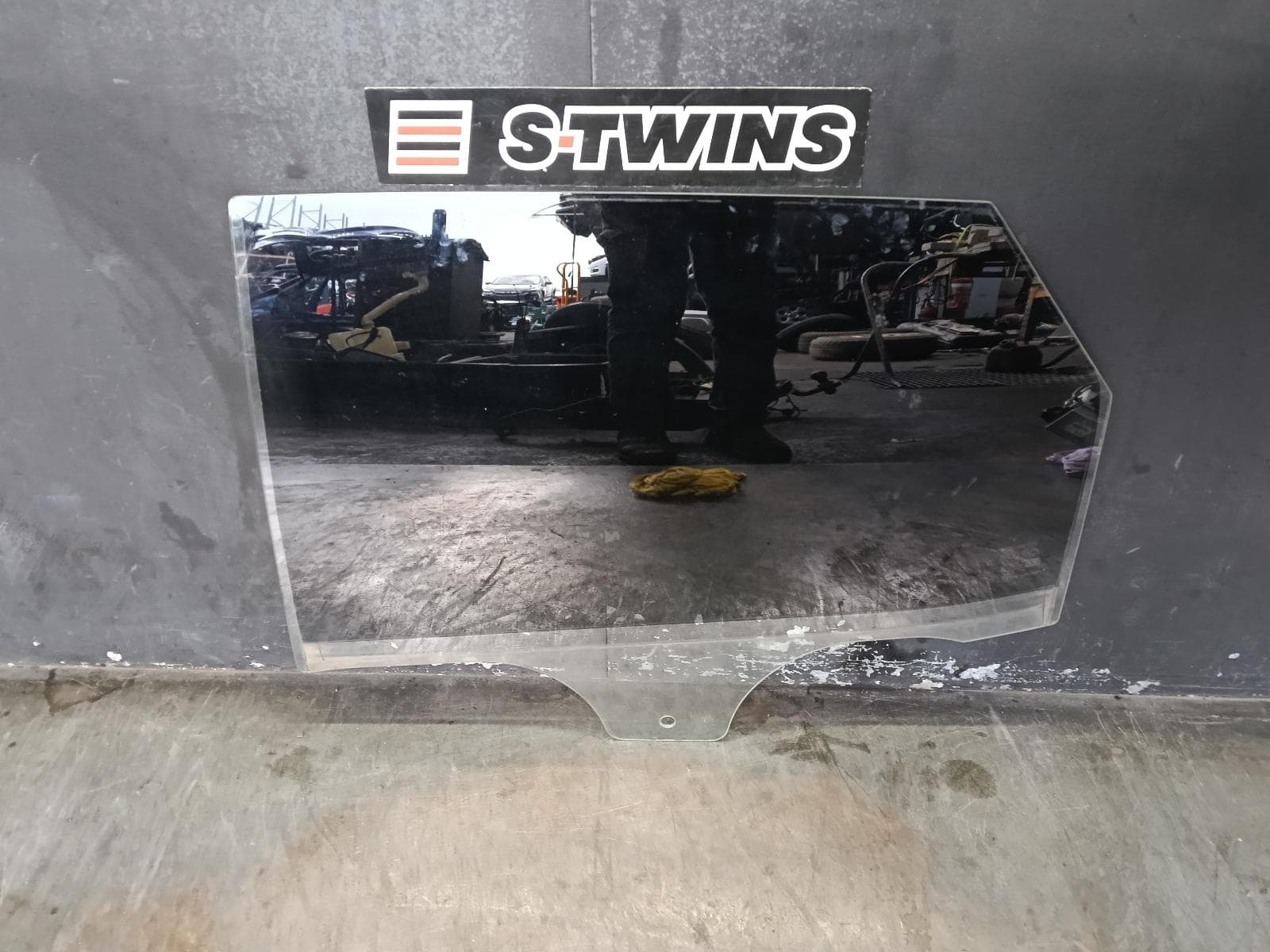 Used auto part listing image: 2020 MG HS LEFT REAR DOOR WINDOW SAS23, 08/19-12/24 0000396193