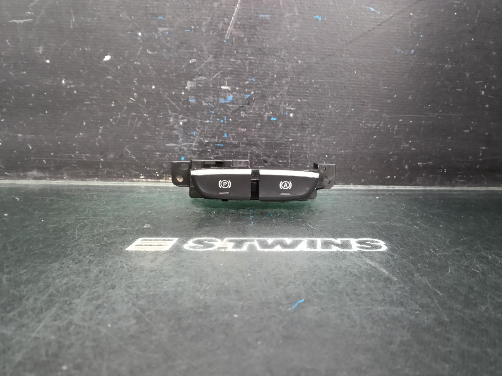 Used auto part listing image: 2020 MG HS ELEC PARK SWITCH, SAS23, 09/19-12/24 0000396190