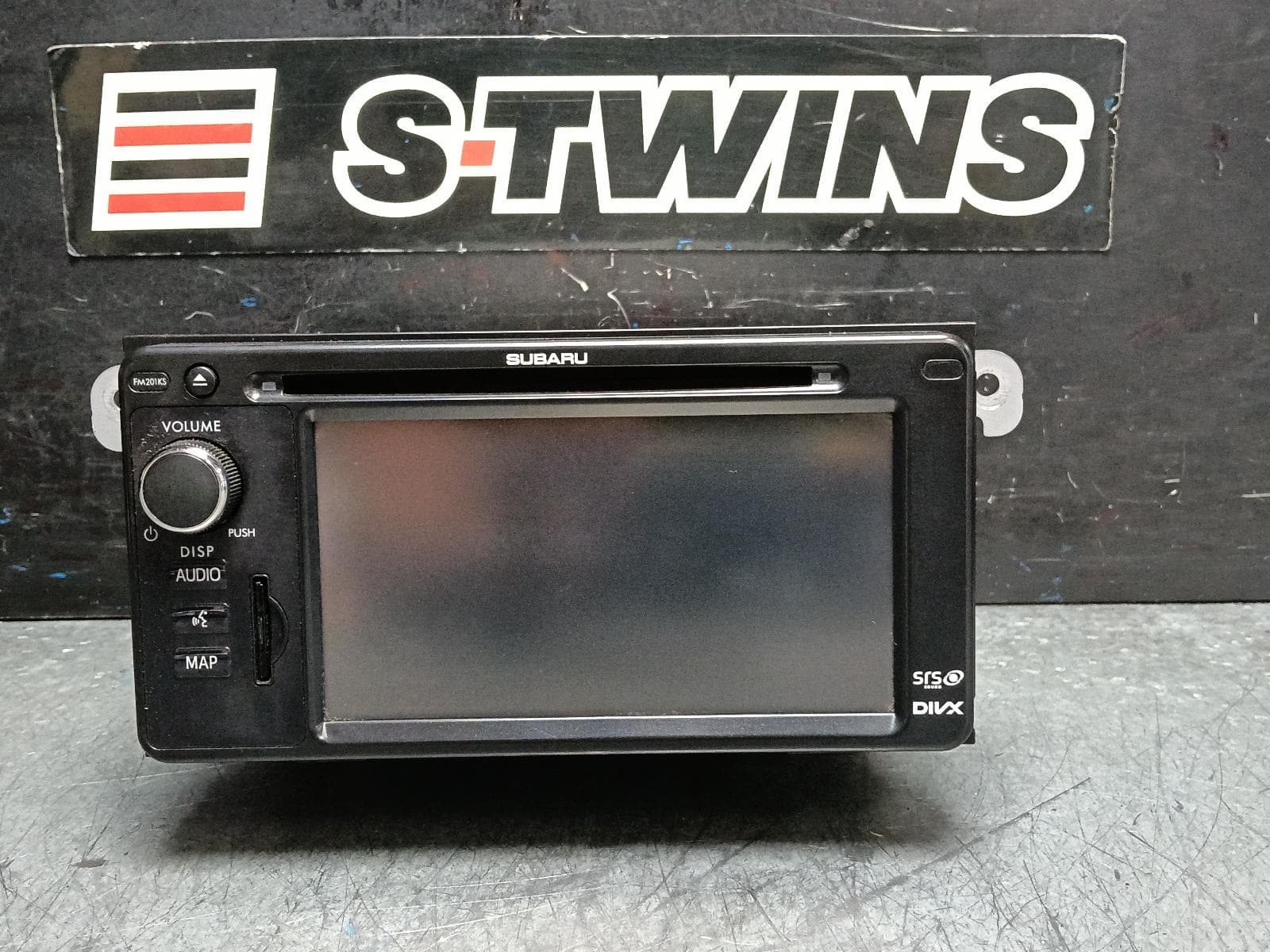 Used auto part listing image: 2012 SUBARU XV 6.1in TOUCHSCREEN, W/ SAT NAV, P/N ON FACE FM201KS, G4X, 08/11-04/15 0000399829