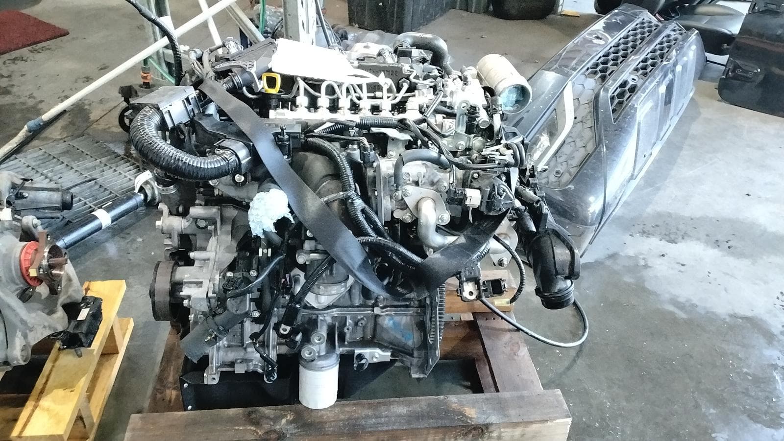 Used auto part listing image: 2018 MAZDA CX5 ENGINE KF, DIESEL, 2.2, BI-TURBO, SH-VPTR CODE, 05/18-12/23 0000391689