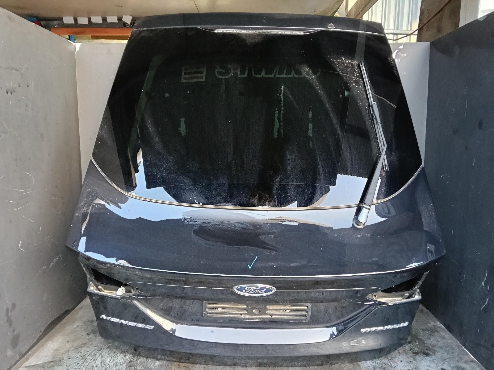Used auto part listing image: 2017 FORD MONDEO BOOTLID TAILGATE TAILGATE, MD, HATCH, 09/14-06/20 0000396968