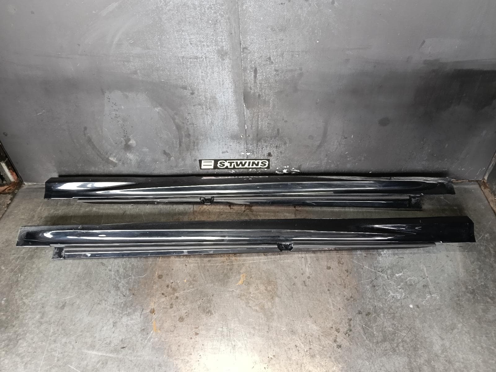 Used auto part listing image: 2017 FORD MONDEO SIDE STEP SKIRT MD, SIDE SKIRT, ASSY, TITANIUM, 09/14-06/20 0000397108