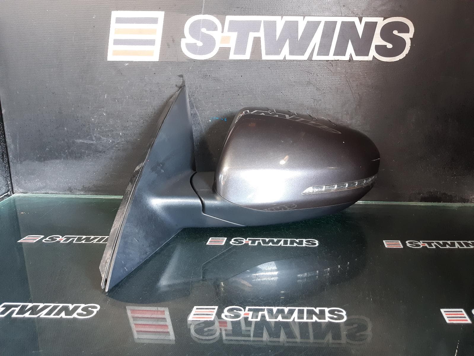 Used auto part listing image: 2014 KIA OPTIMA LEFT DOOR MIRROR TF, POWER FOLD, NON BLIND SPOT, RECTANGLE PLUG TYPE (8 PIN), 10/13-10/15 0000241237