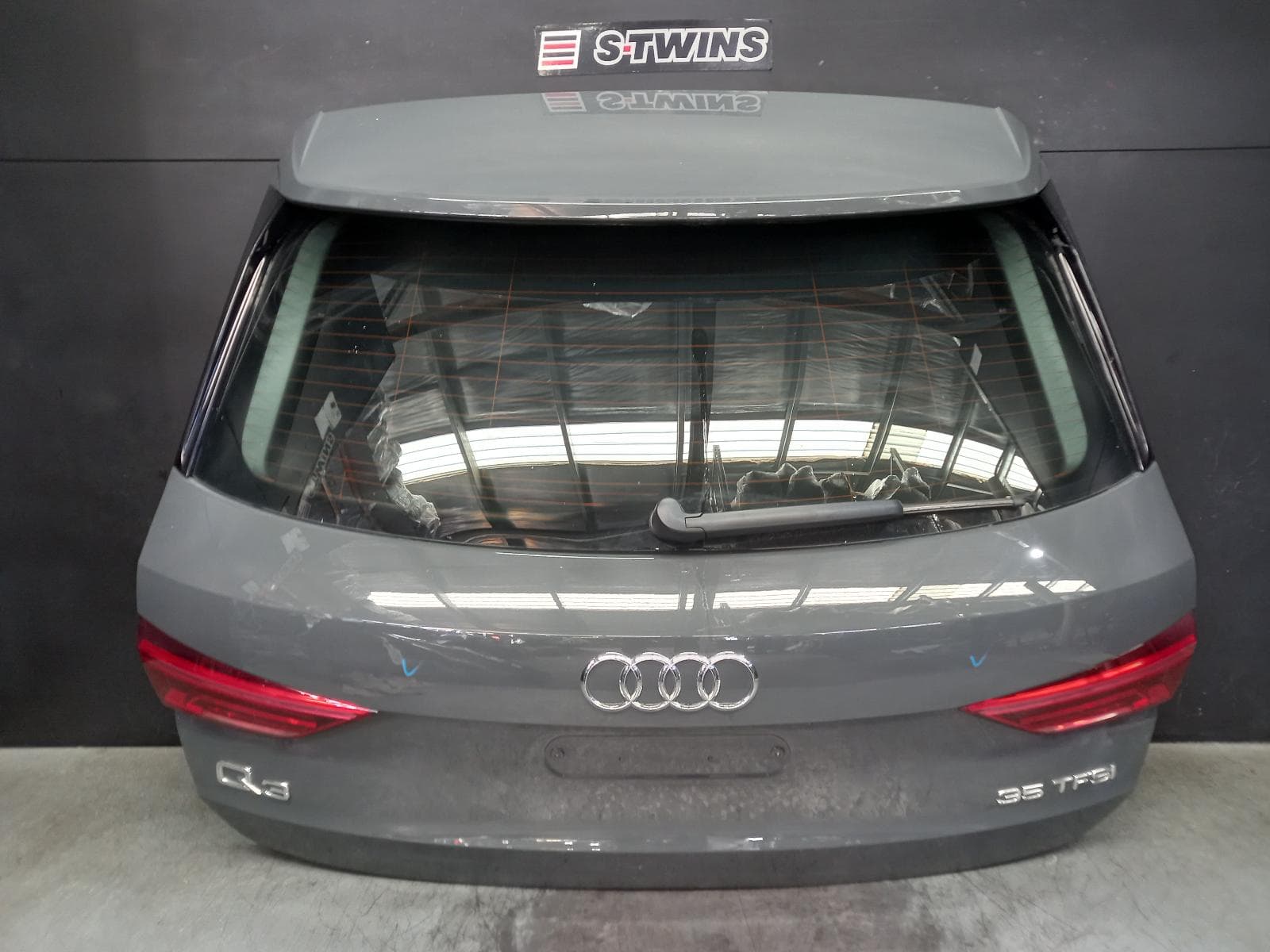 Used auto part listing image: 2021 AUDI Q3 BOOTLID TAILGATE F3, TAILGATE, SUV, 03/19- 0000401033