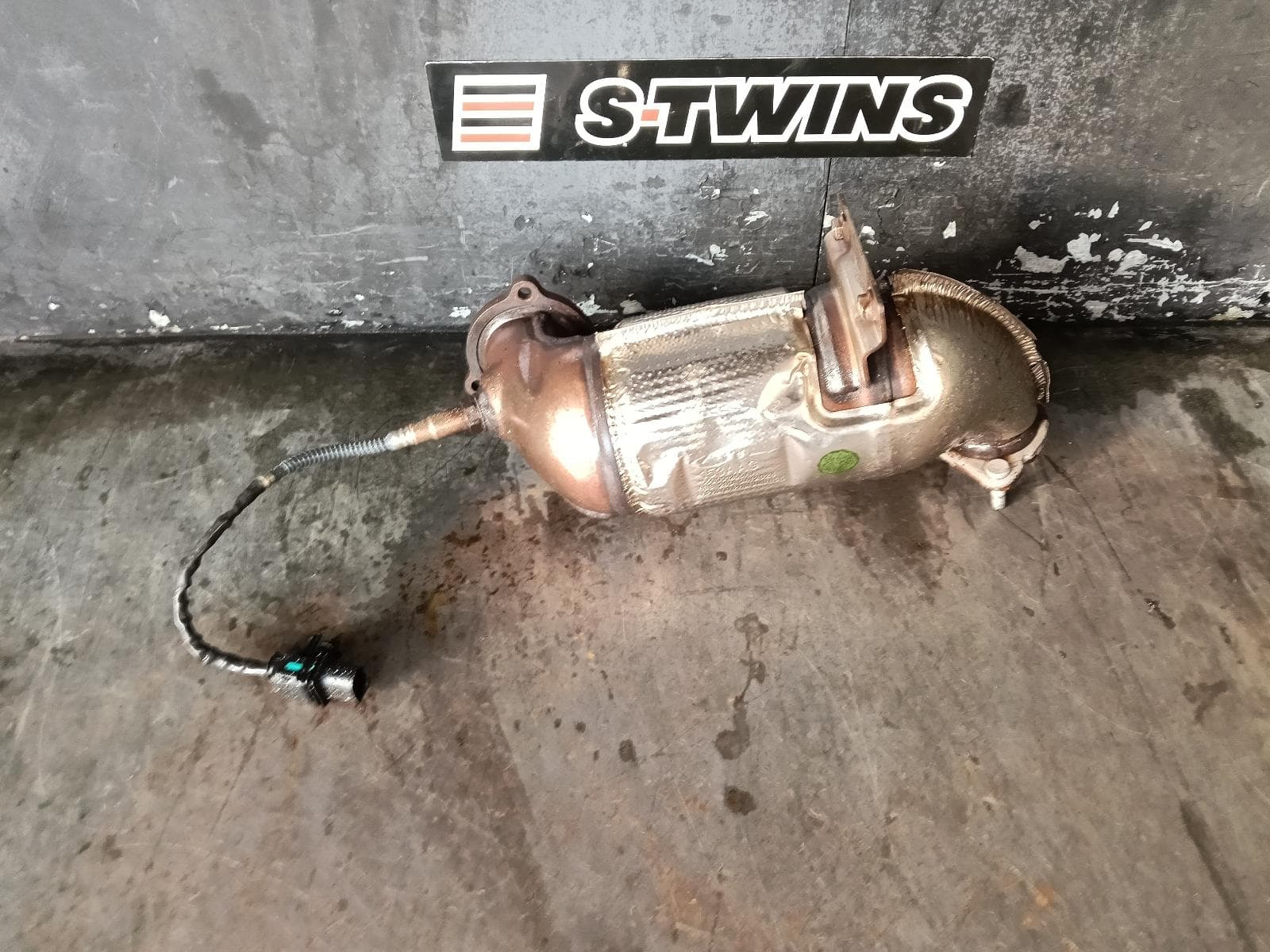 Used auto part listing image: 2024 CHERY TIGGO 4 PRO CATALYTIC CONVERTER 1ST GEN, 06/24- 0000397242