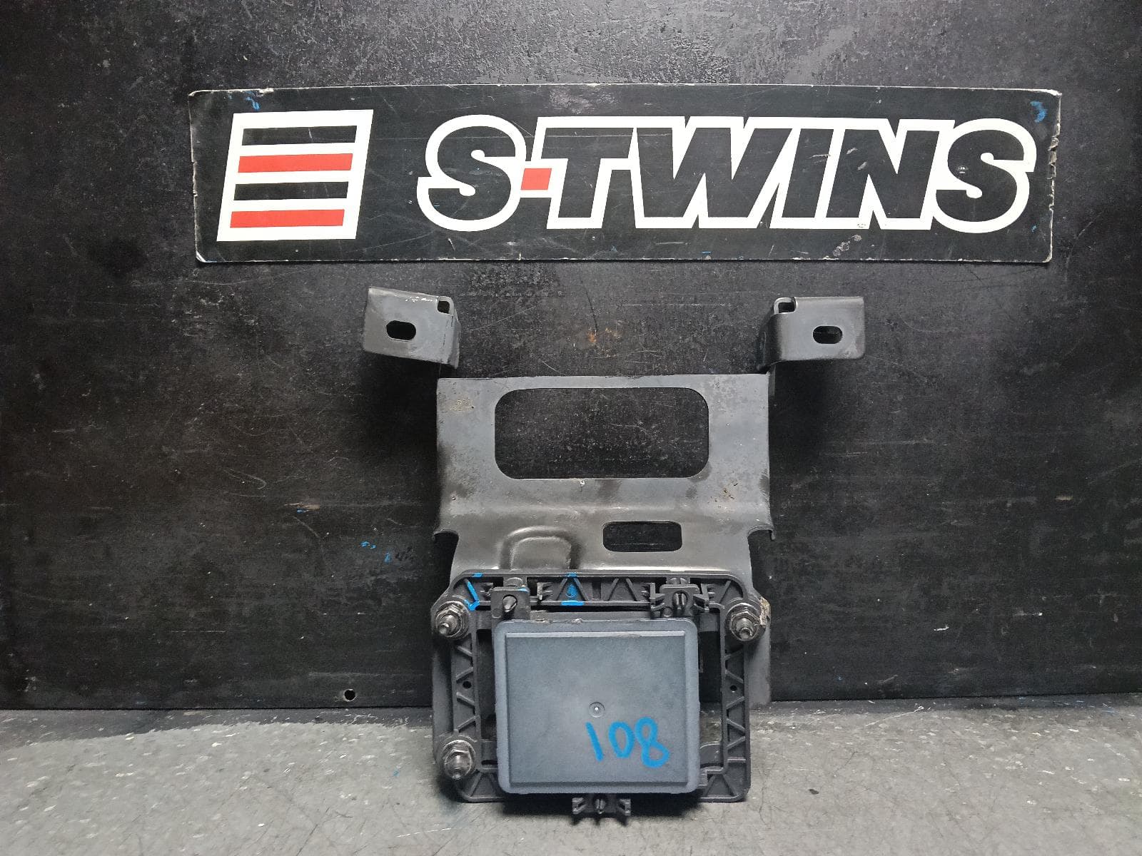Used auto part listing image: 2024 NISSAN QASHQAI REVERSE CAMERA J12, 05/22- 0000408042