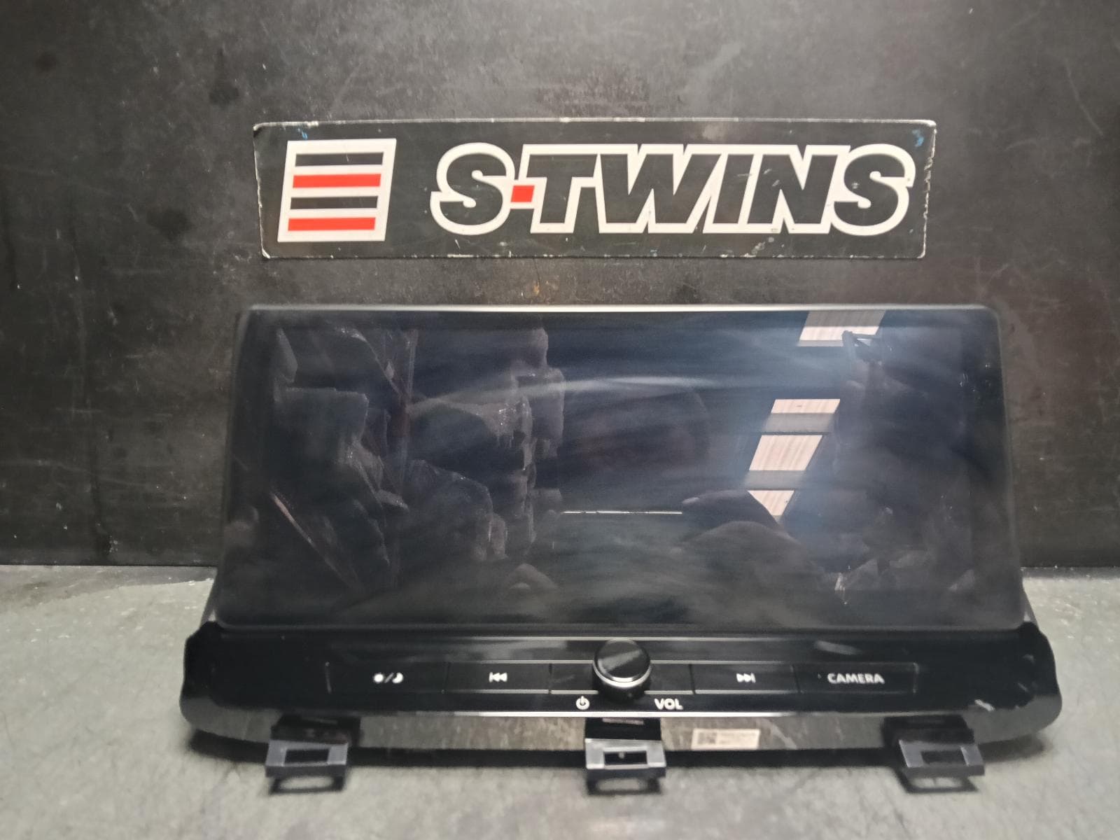 Used auto part listing image: 2024 NISSAN QASHQAI J12, DISPLAY UNIT, 12.3IN TOUCHSCREEN, W/ SAT NAV TYPE, 05/22-06/24 0000408060