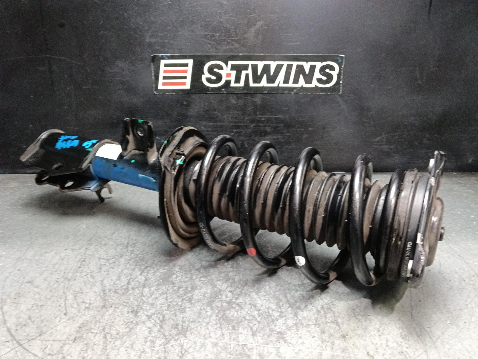 Used auto part listing image: 2025 GEELY STARRAY RIGHT FRONT STRUT P145, 06/25- 0000405765
