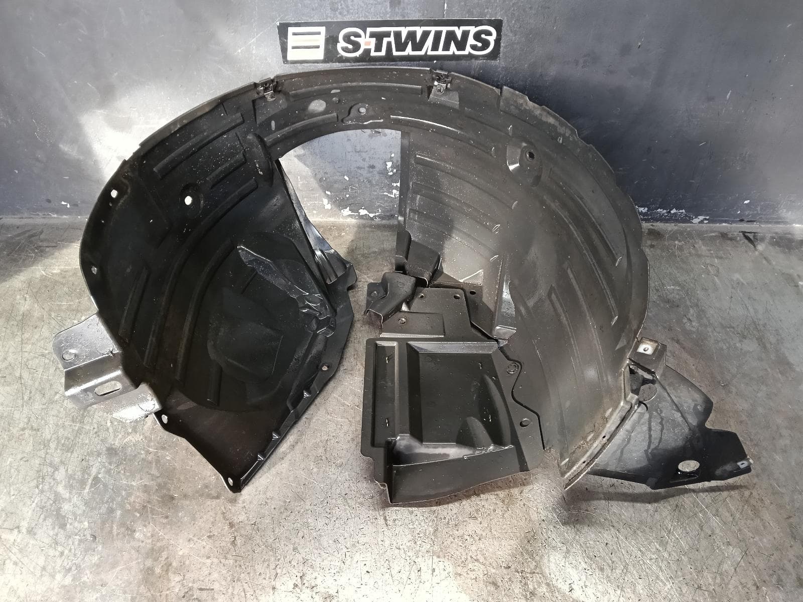 Used auto part listing image: 2014 NISSAN DUALIS RIGHT GUARD LINER J10, 01/10-05/14 0000405147
