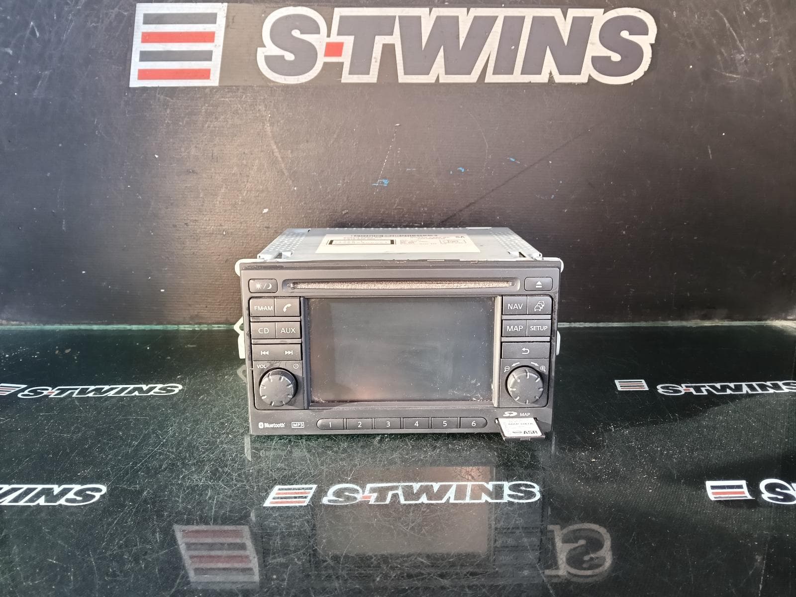 Used auto part listing image: 2014 NISSAN DUALIS J10, HEAD UNIT, W/ DISPLAY UNIT, SAT NAV TYPE, 10/07-05/14 0000405157
