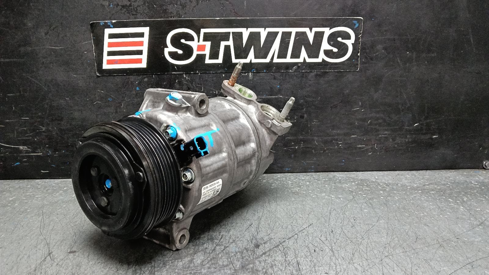 Used auto part listing image: 2021 FORD RANGER A C COMPRESSOR PX SERIES 3, 2.0, DIESEL, 06/18-04/22 0000402733