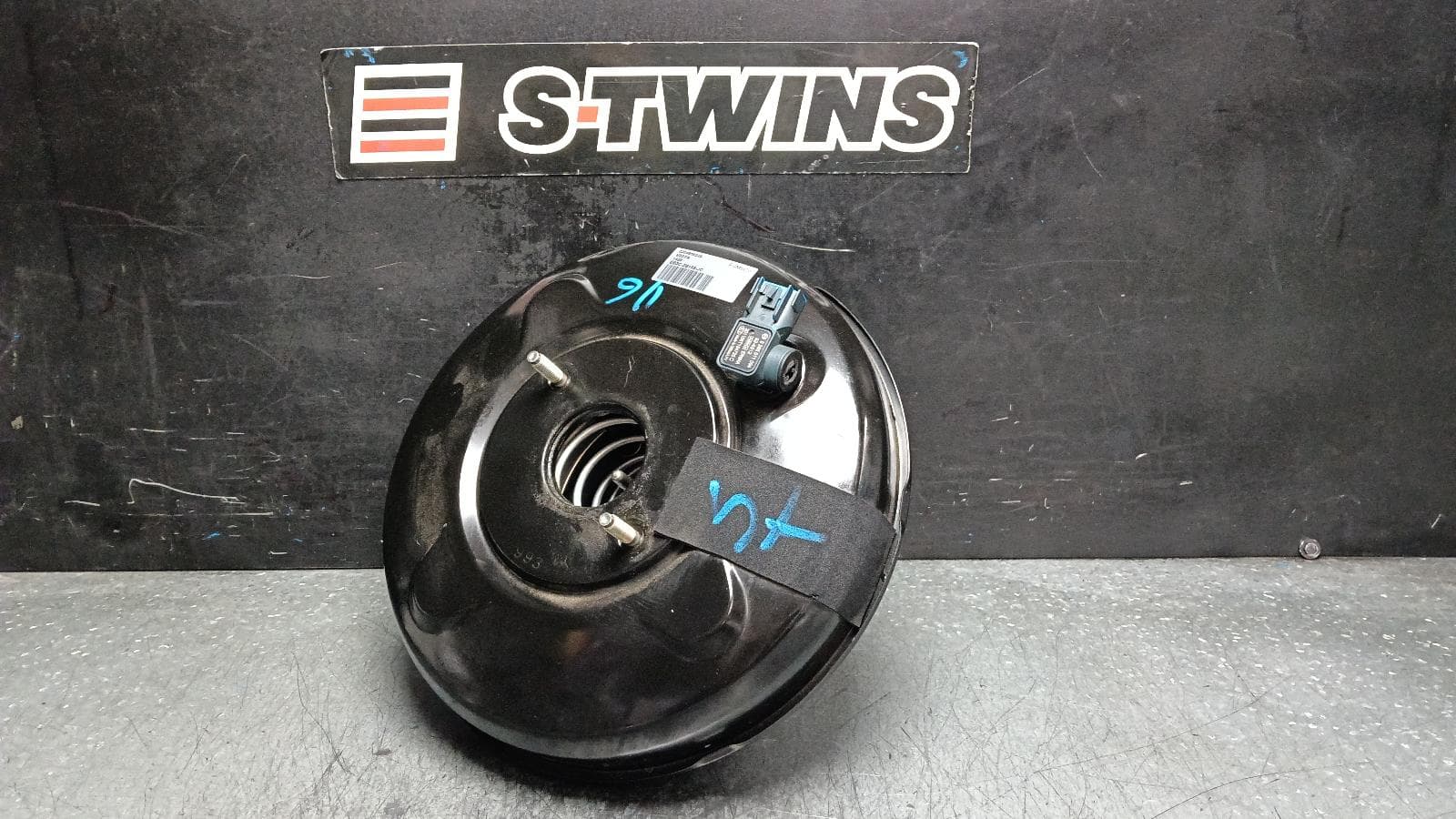 Used auto part listing image: 2021 FORD RANGER BRAKE BOOSTER PX SERIES 2-3, 2WD/4WD, AUTO T/M TYPE, 06/15 - 04/22 0000402735
