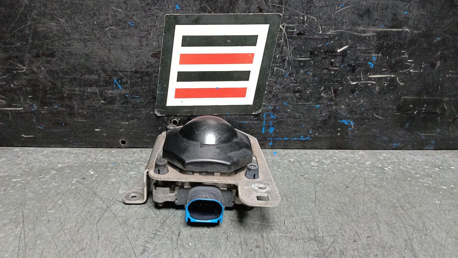 Used auto part listing image: 2021 AUDI Q5 REVERSE CAMERA FY, BLIND SPOT MONITOR SENSOR (LH REAR BEHIND BUMPER), 02/17- 0000402640
