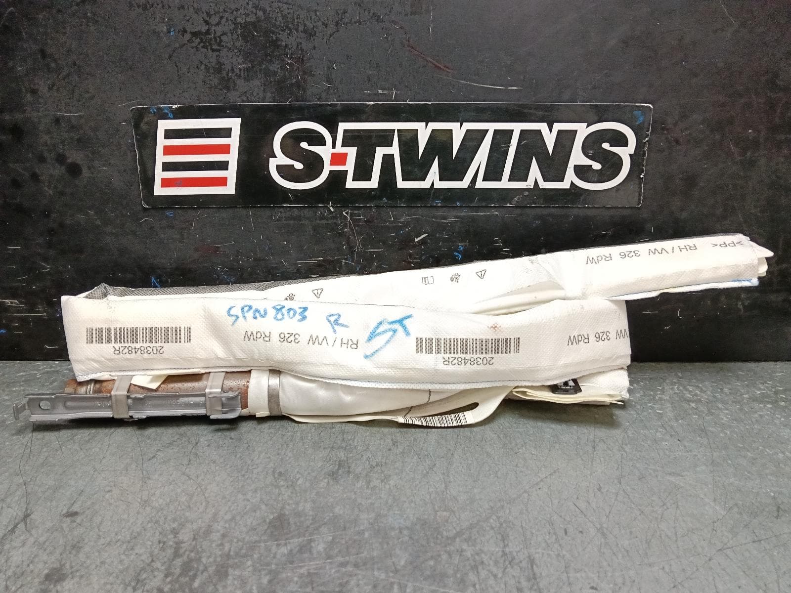 Used auto part listing image: 2020 VOLKSWAGEN TIGUAN RIGHT AIRBAG SIDE CURTAIN, NON ALLSPACE, 5NA, 06/16-02/24 0000403030