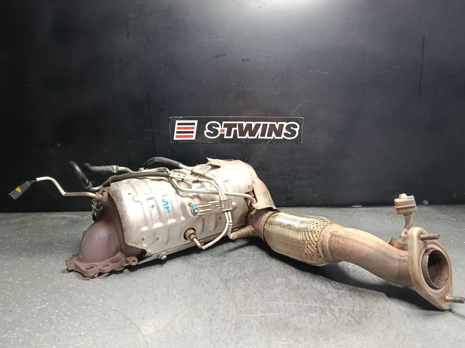 Used auto part listing image: 2018 MAZDA CX5 PARTICULATE FILTER DPF DIESEL, 2.2, BI-TURBO, KF, 02/17-12/23 0000409745