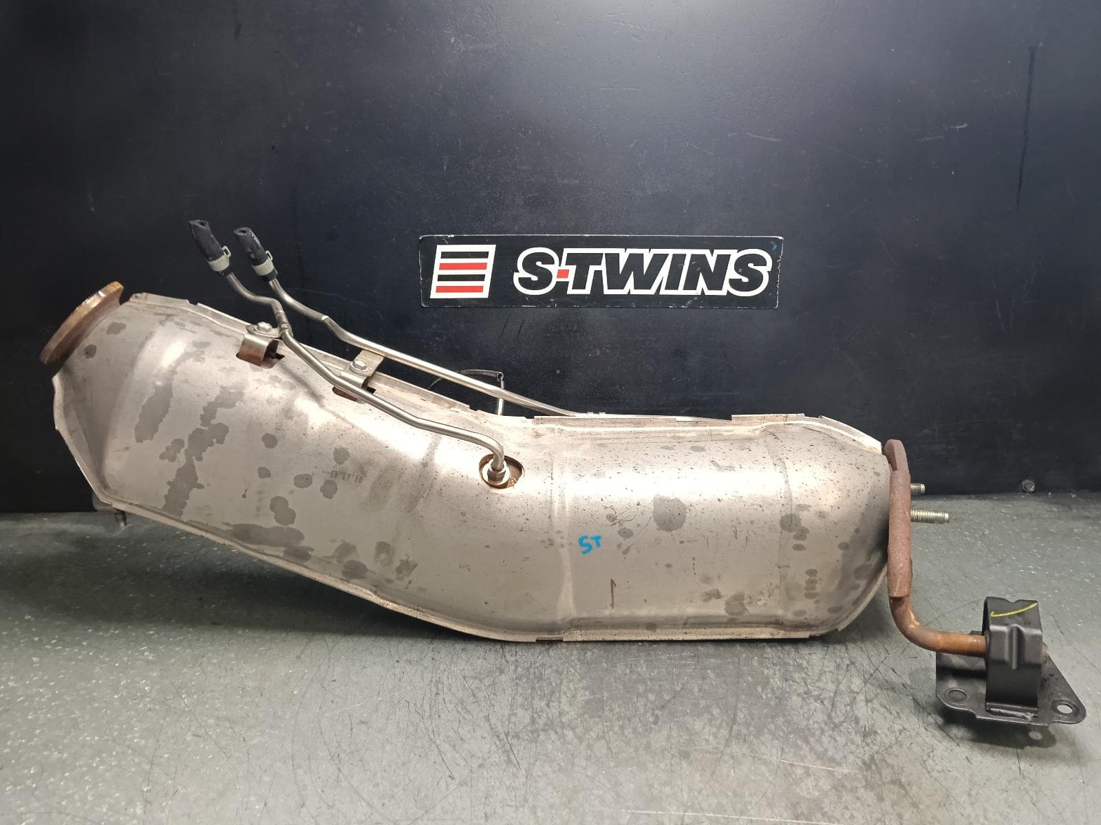 Used auto part listing image: 2024 NISSAN NAVARA PARTICULATE FILTER DPF NP300, DIESEL, 2.3, 04/15- 0000408183