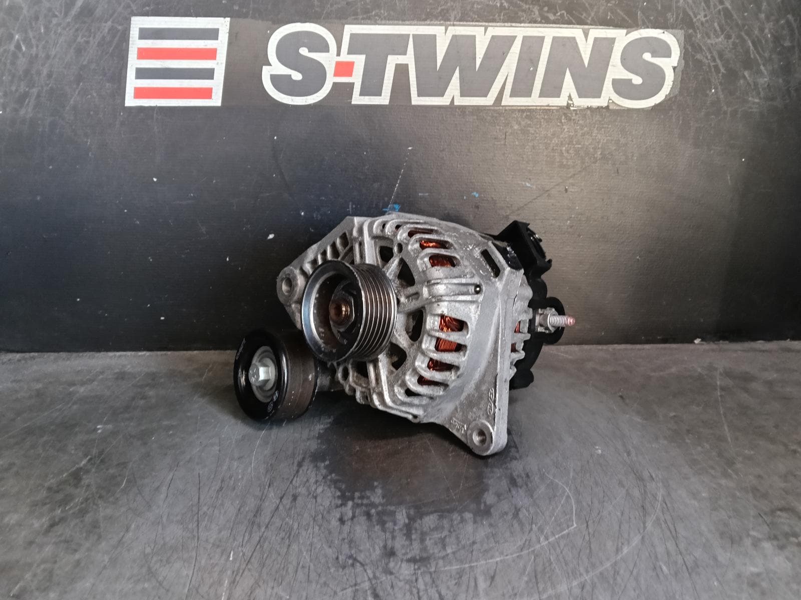 Used auto part listing image: 2019 HYUNDAI I30 ALTERNATOR PETROL, 2.0, G4NC, PD, HATCH (S. KOREA VIN KMHH), 03/17-12/23 0000403405
