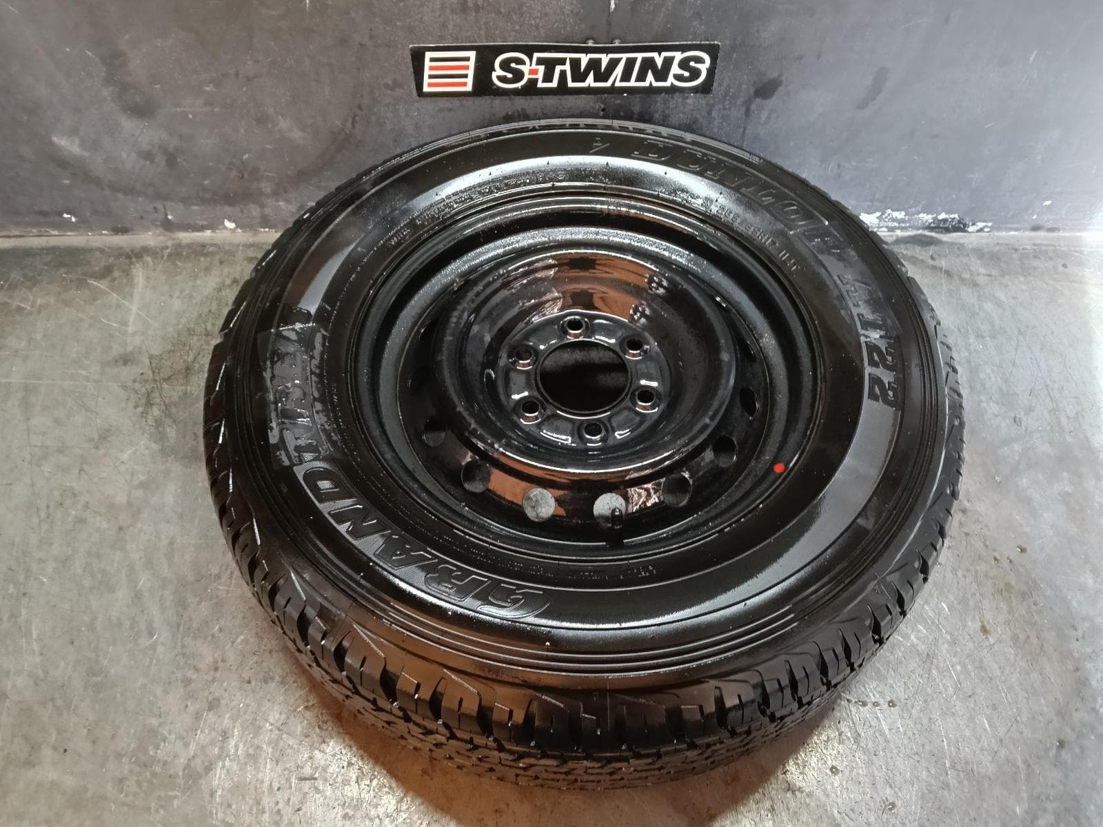 Used auto part listing image: 2017 FORD RANGER WHEEL STANDARD STEEL 16X6.5IN, PX SERIES 1-3, 06/11-04/22 0000407146