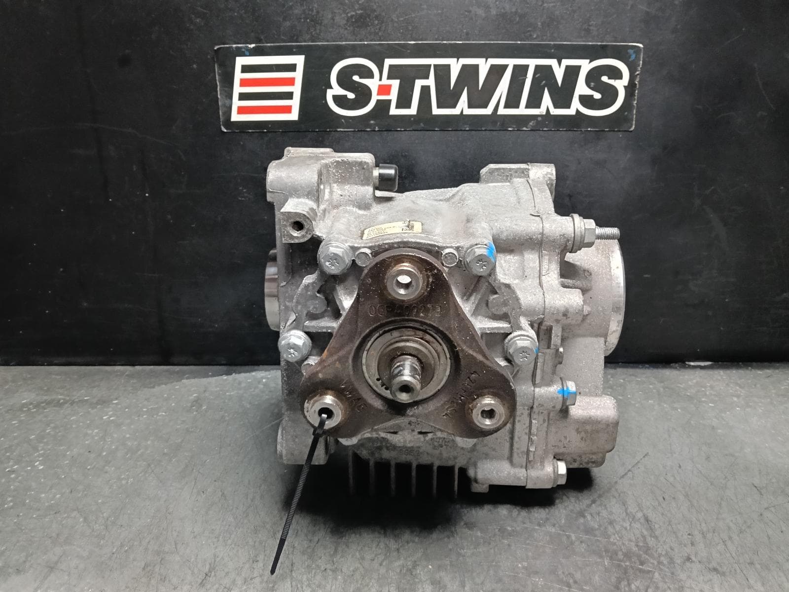 Used auto part listing image: 2023 VOLKSWAGEN TIGUAN TRANSFER CASE AUTO, PETROL, 2.0, TURBO, DQ500, 5NA, 06/16-02/24 0000405711