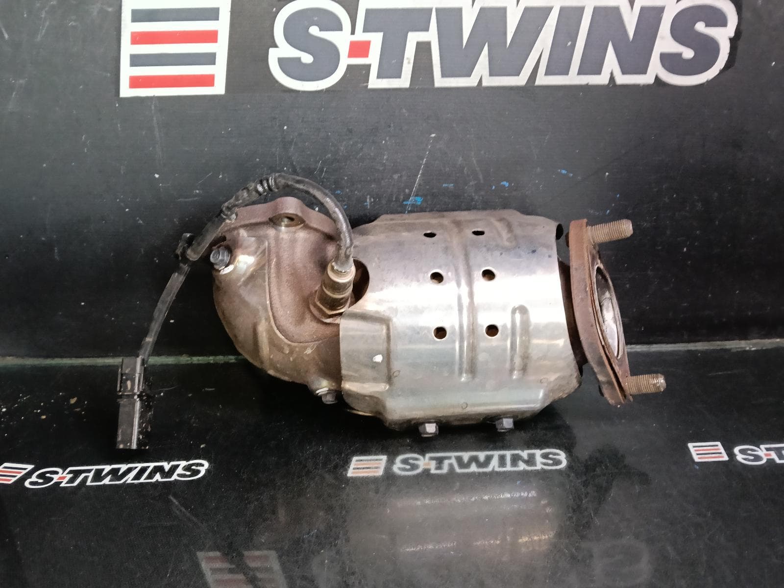 Used auto part listing image: 2022 HYUNDAI I30 CATALYTIC CONVERTER DOWNPIPE-CAT TYPE, 1.6, G4FJ, PETROL, PD, HATCH (S. KOREA VIN KMHH), 03/17-12/23 0000404544