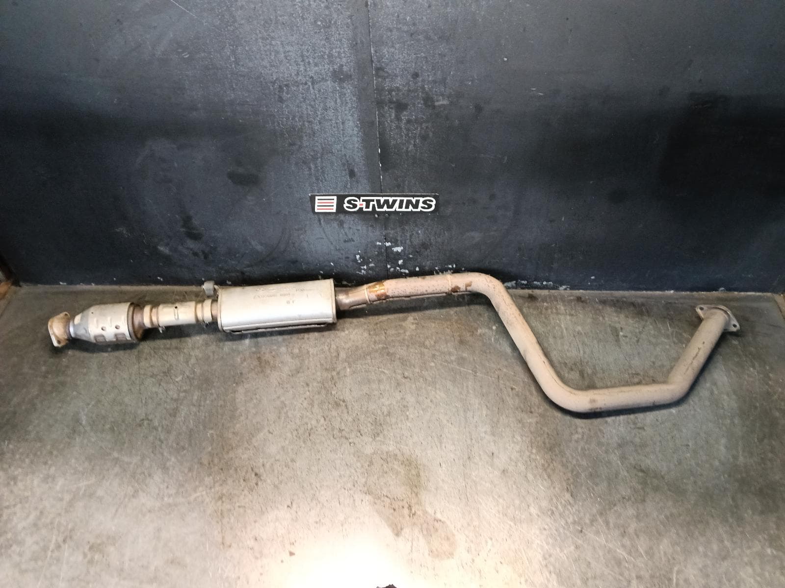 Used auto part listing image: 2022 HYUNDAI I30 CATALYTIC CONVERTER UNDER CAR-CAT TYPE, 1.6, G4FJ, PETROL, PD, HATCH (S. KOREA VIN KMHH), 03/17-12/23 0000404545