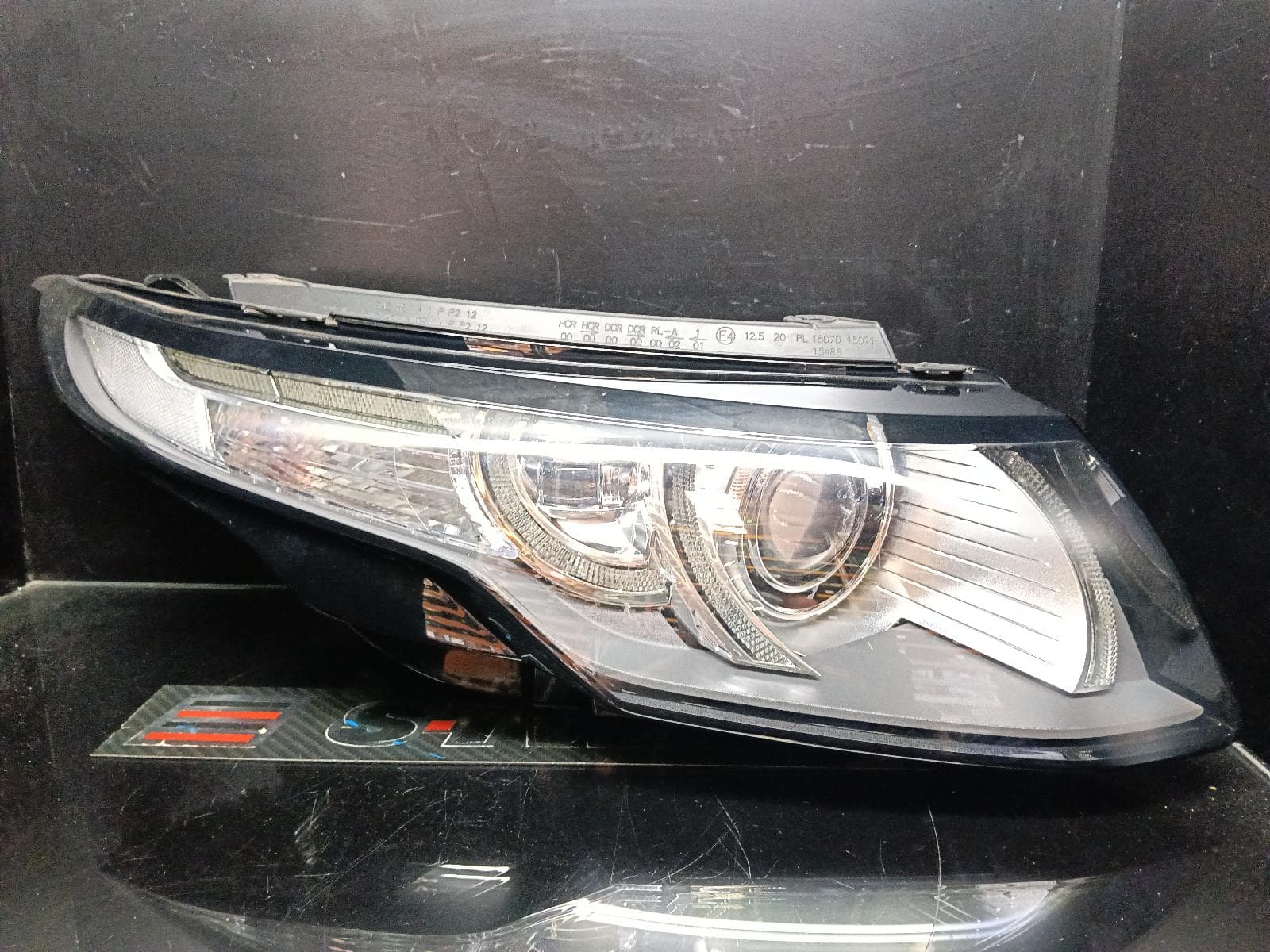 Used auto part listing image: 2012 LAND ROVER RANGE ROVER EVOQUE RIGHT HEADLAMP L538, XENON W/ ADAPTIVE, 11/11-06/15 0000403692