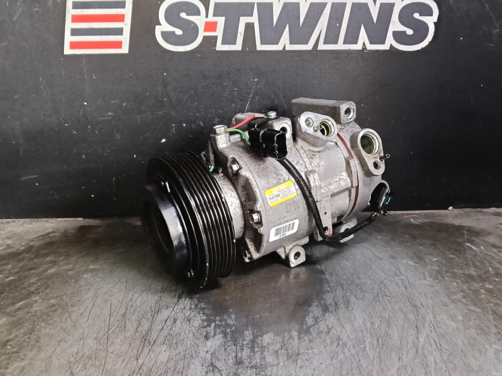 Used auto part listing image: 2018 KIA SPORTAGE A C COMPRESSOR QL, 2.4, G4KJ, PETROL, 06/18-08/21 0000406872
