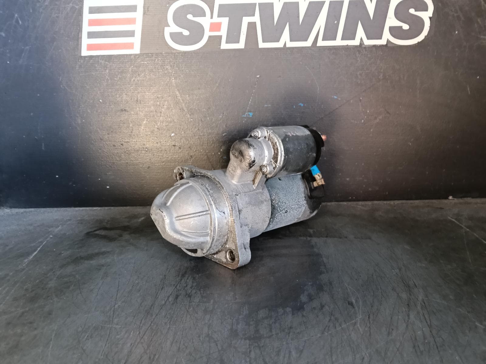 Used auto part listing image: 2020 HYUNDAI ILOAD/IMAX STARTER DIESEL, 2.5, TURBO, AUTO T/M TYPE, TQ, 04/12-03/21 0000405381