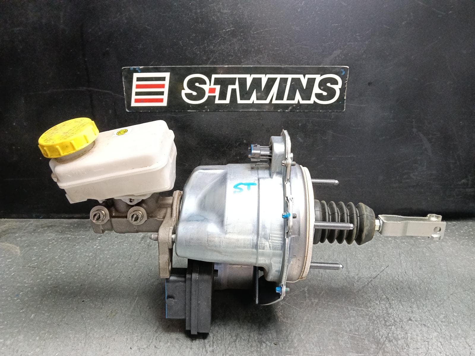 Used auto part listing image: 2024 SUBARU CROSSTREK BRAKE BOOSTER G6X, 2.0, PETROL, NON HEV, 10/22- 0000404690