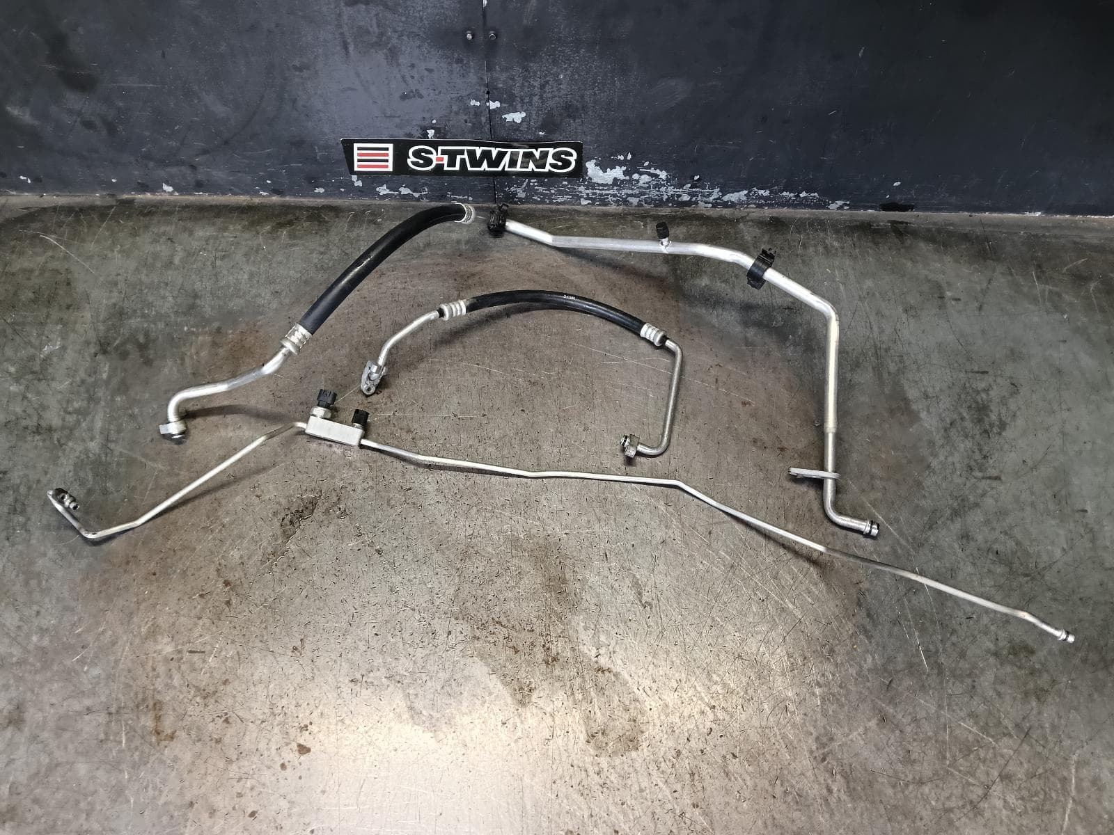Used auto part listing image: 2013 TOYOTA CAMRY A C HOSES PETROL, 2.5, 2AR-FE, UNDER BONNET SET, ASV50, 11/11-10/17 0000405535