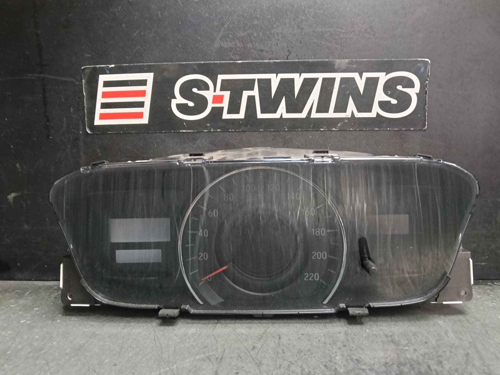 Used auto part listing image: 2018 HONDA ODYSSEY INSTRUMENTCLUSTER PETROL, 2.4, RC1, 02/14-12/20 0000412034