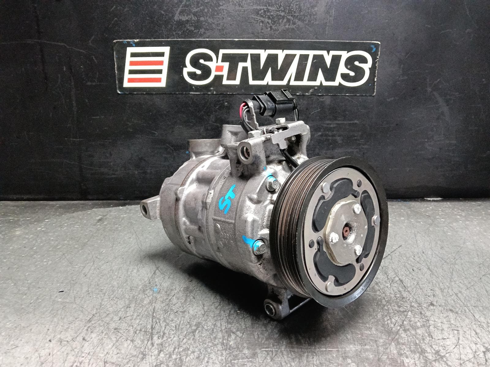 Used auto part listing image: 2018 AUDI Q7 A C COMPRESSOR 4M, DIESEL, 3.0, TURBO, 07/15-03/20 0000405265