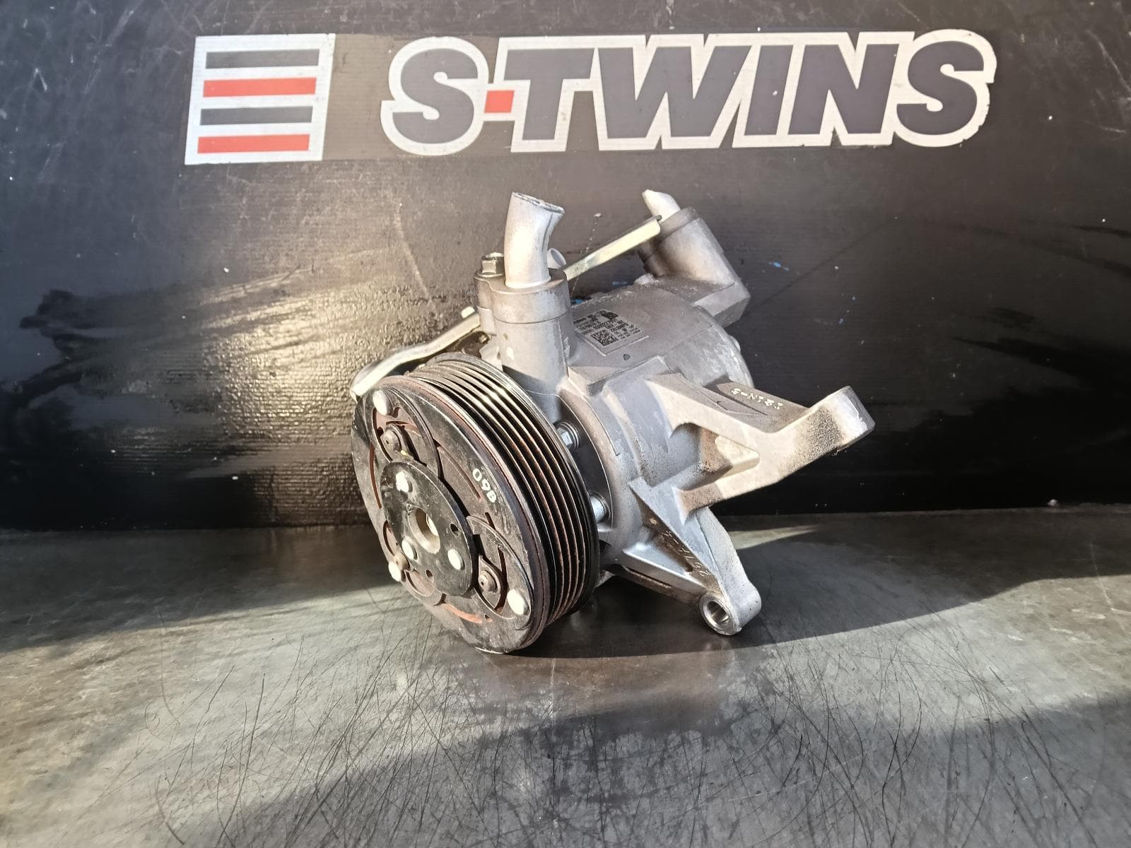 Used auto part listing image: 2020 SUBARU XV A C COMPRESSOR G5X, 2.0, PETROL, P/N FL000, 03/17-06/23 0000405562