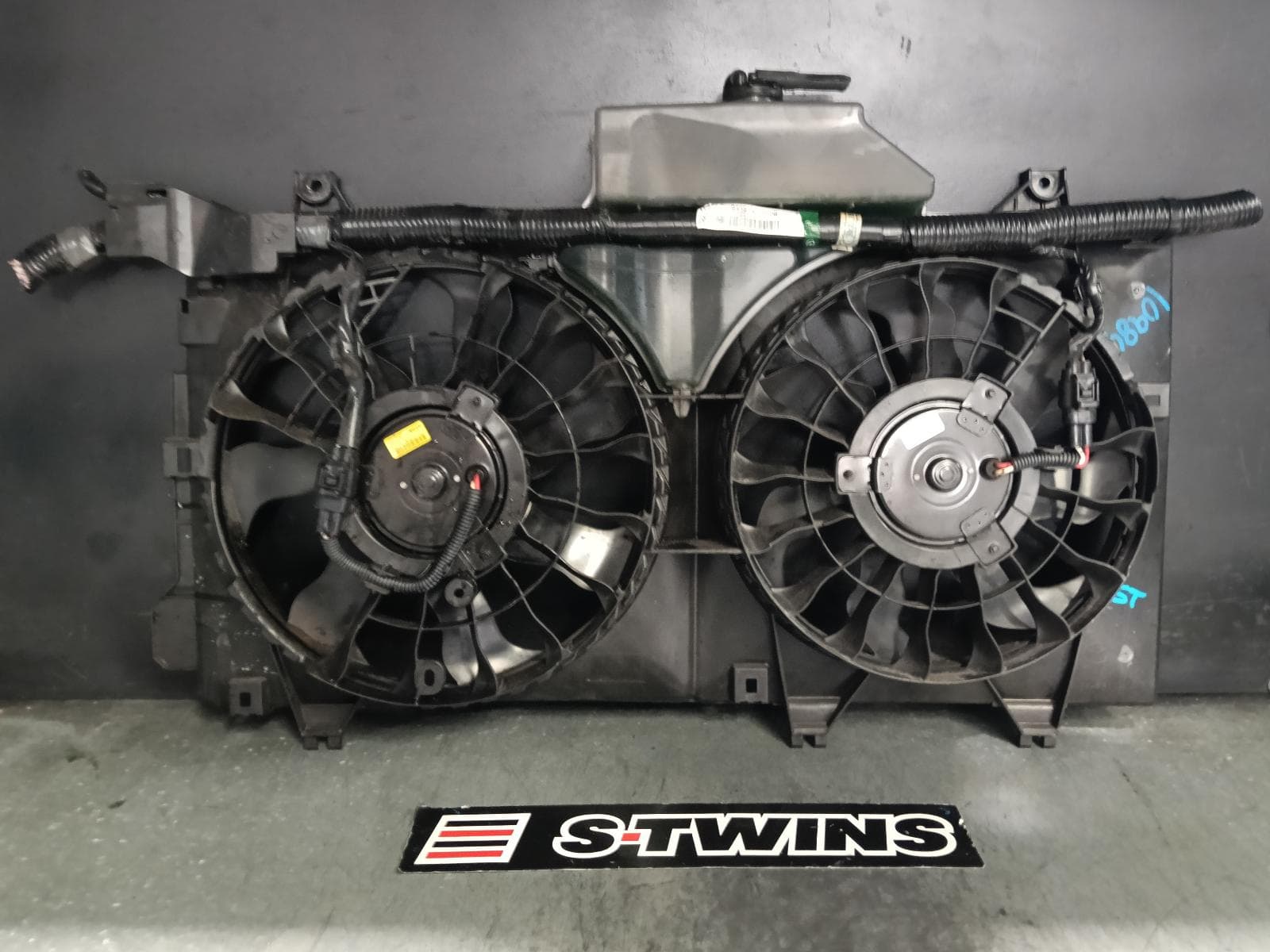 Used auto part listing image: 2017 MAZDA 3 FAN RADIATOR FAN ASSY, BM-BN, 11/13-02/19 0000407175