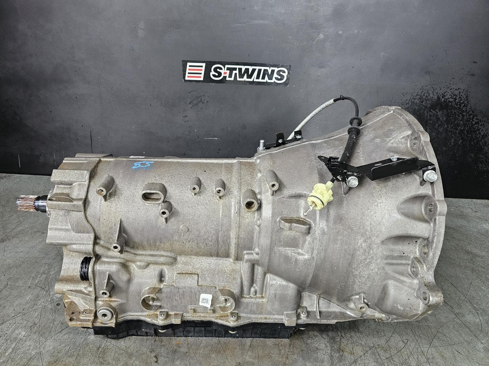 Used auto part listing image: 2020 RAM 1500 TRANS GEARBOX AUTO, 5.7, MHEV, NON TRANSFER CASE, DT, 10/20- 0000315180