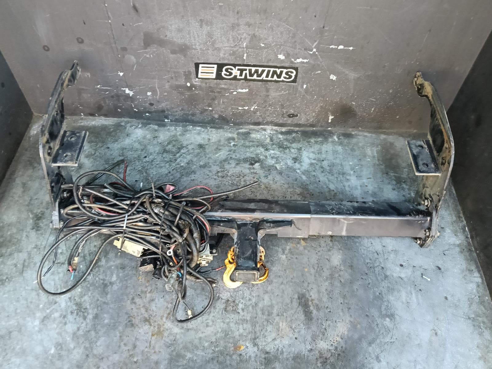 Used auto part listing image: 2019 MAZDA BT50 TOWBAR UR, UTE BACK TYPE, 2WD/4WD, AFTERMARKET, 06/15-06/20 0000406719