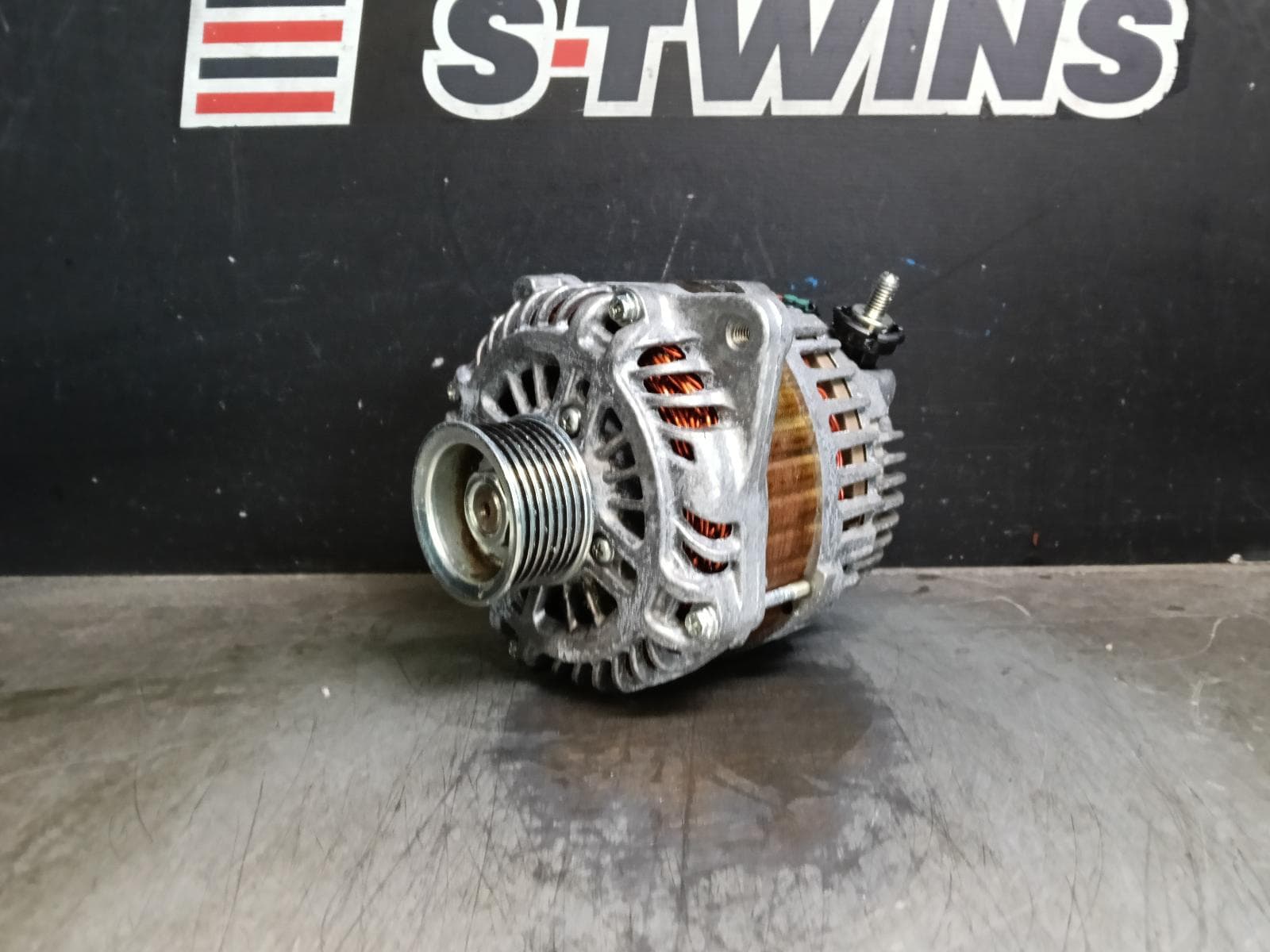 Used auto part listing image: 2017 NISSAN PATHFINDER ALTERNATOR PETROL, 3.5, VQ35, R52, 06/13-04/21 0000406350