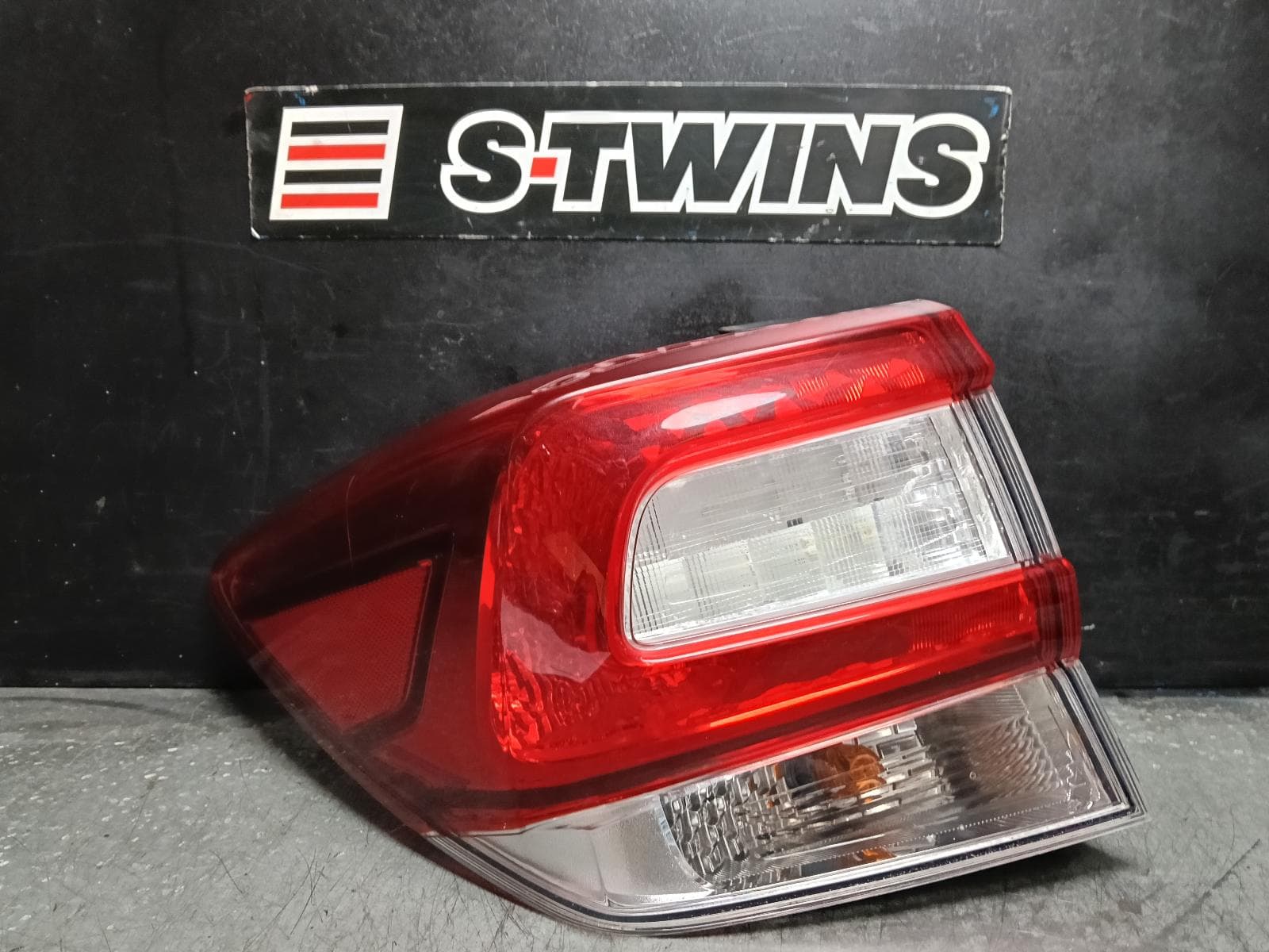 Used auto part listing image: 2018 SUBARU IMPREZA LEFT TAILLIGHT G5, IN BODY, W/ CHROME INSERT TYPE, HATCH, 09/16-09/23 0000407514