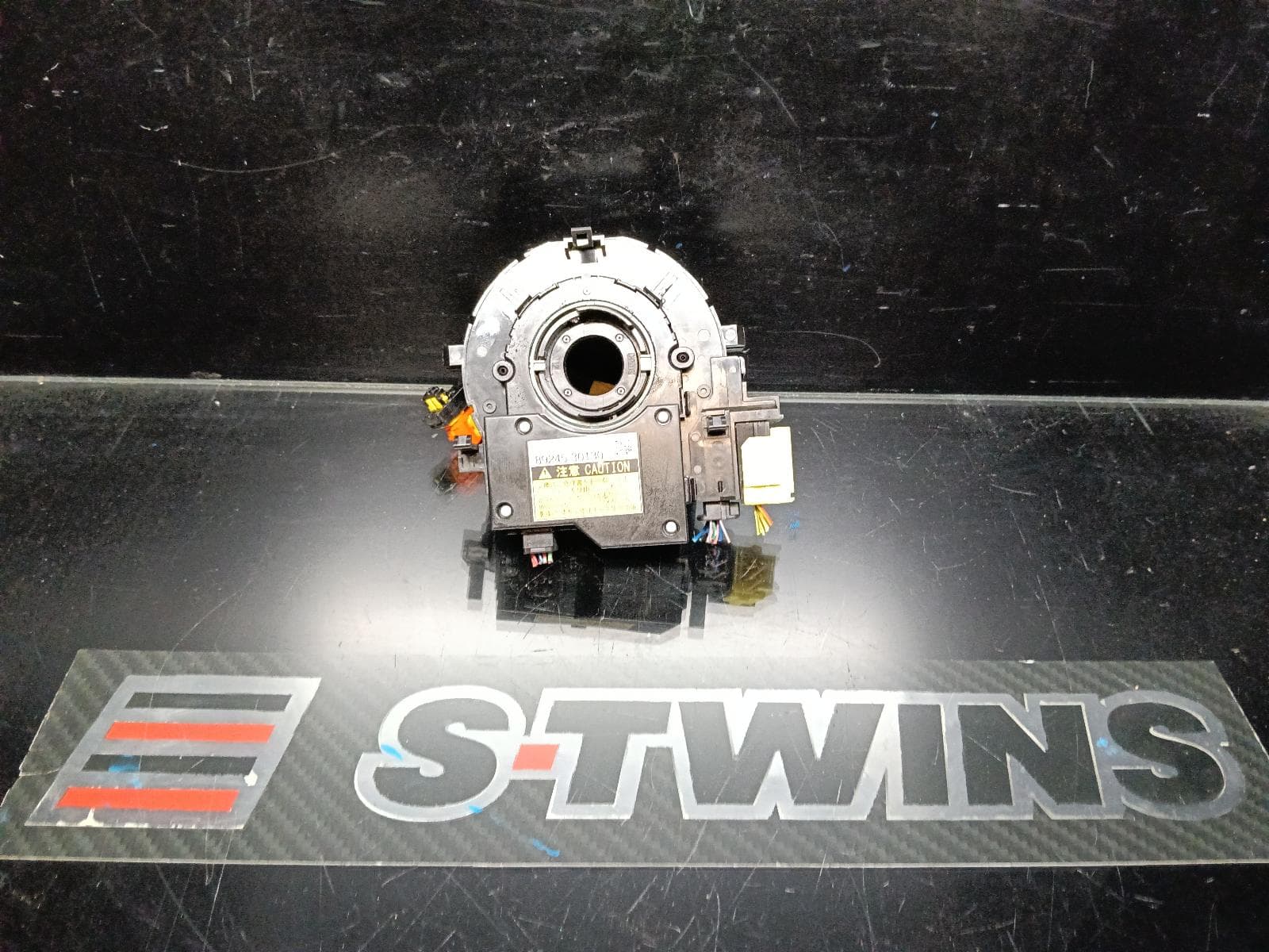 Used auto part listing image: 2013 LEXUS IS250/IS250C CLOCKSPRING, GSE20R, 11/05-12/14 0000406521