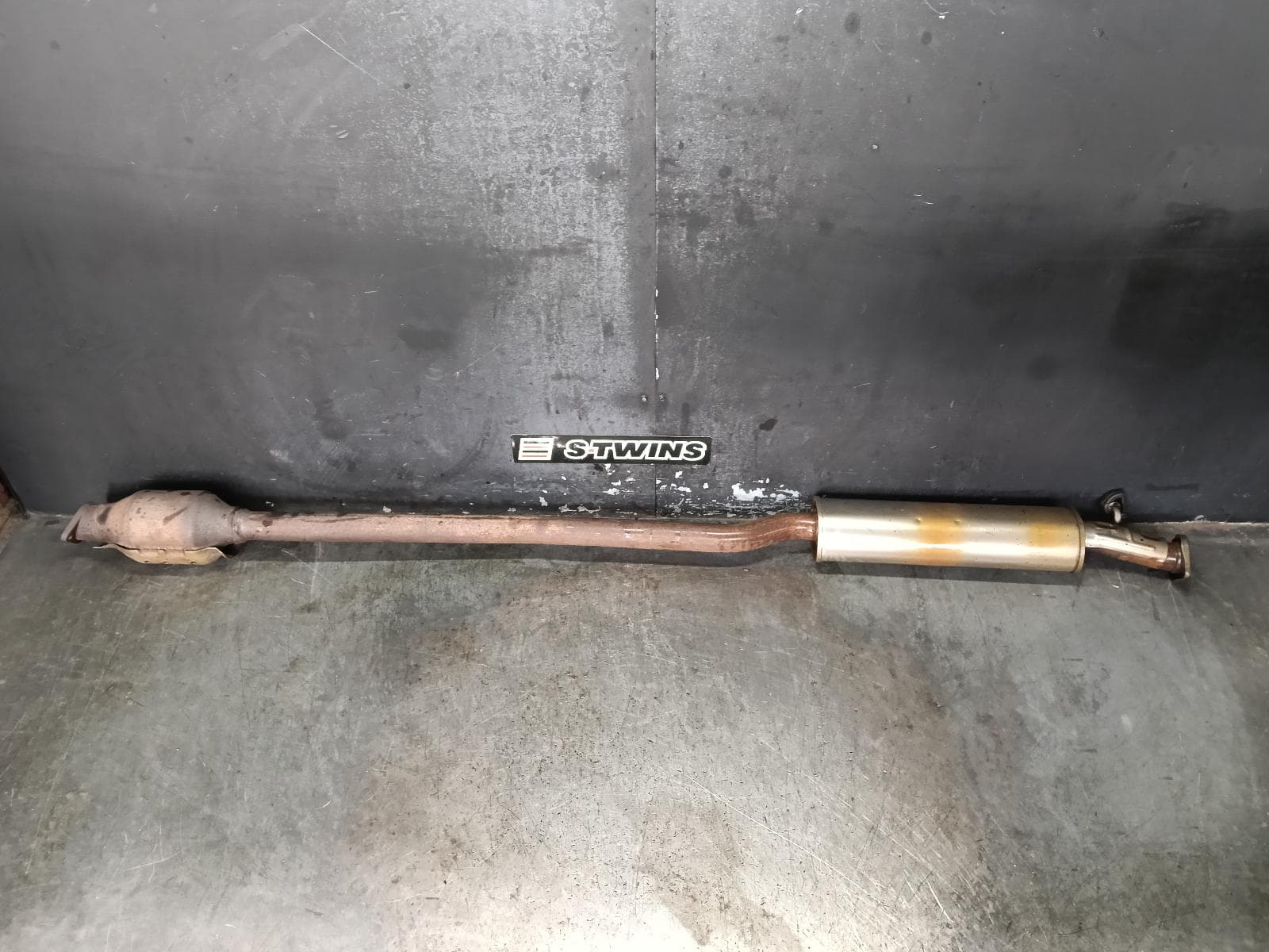 Used auto part listing image: 2018 KIA SPORTAGE CATALYTIC CONVERTER UNDER CAR-CAT TYPE, 2.4, PETROL, QL, 10/15-08/21 0000406923