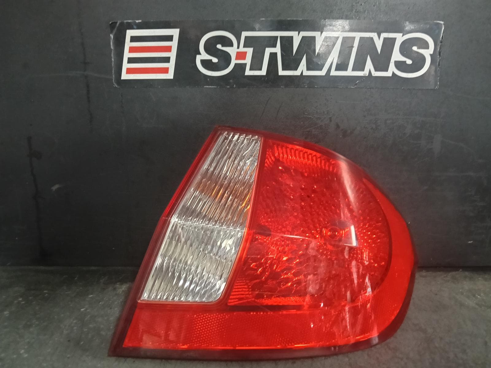 Used auto part listing image: 2009 HYUNDAI GETZ RIGHT TAILLIGHT TB, 10/05-09/11 0000409089